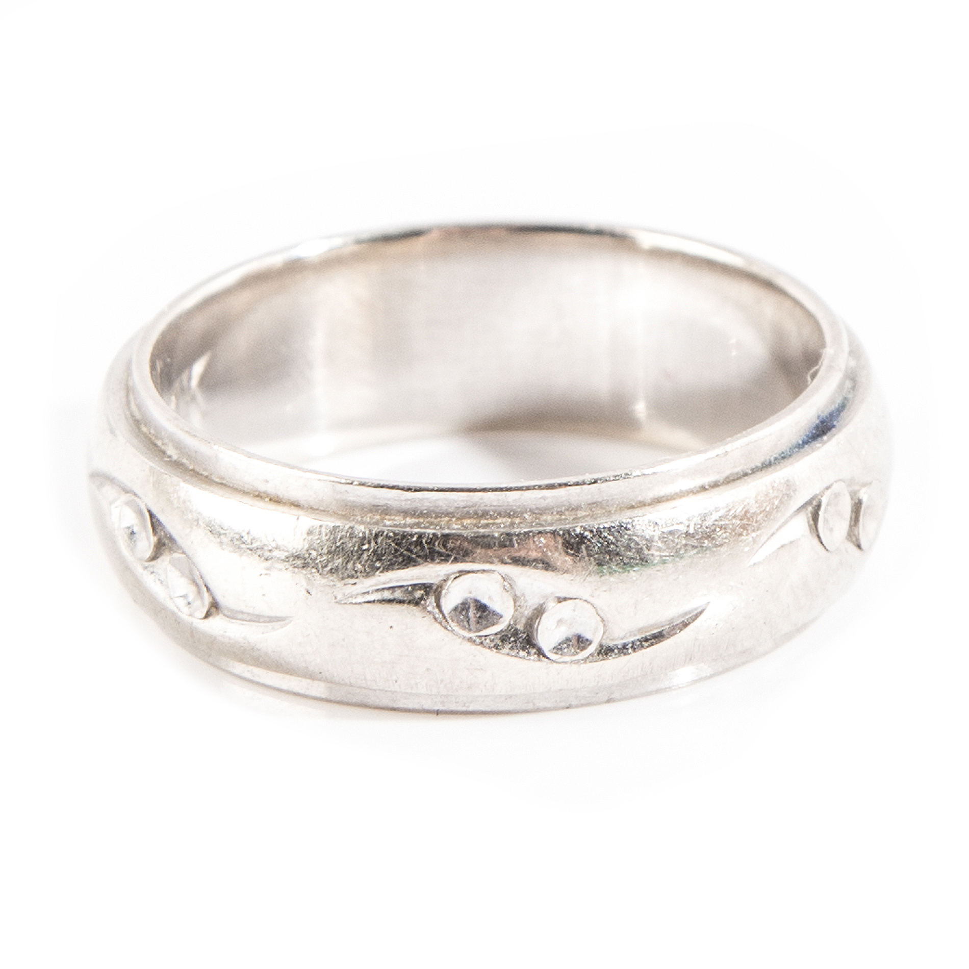 14K White Gold Band