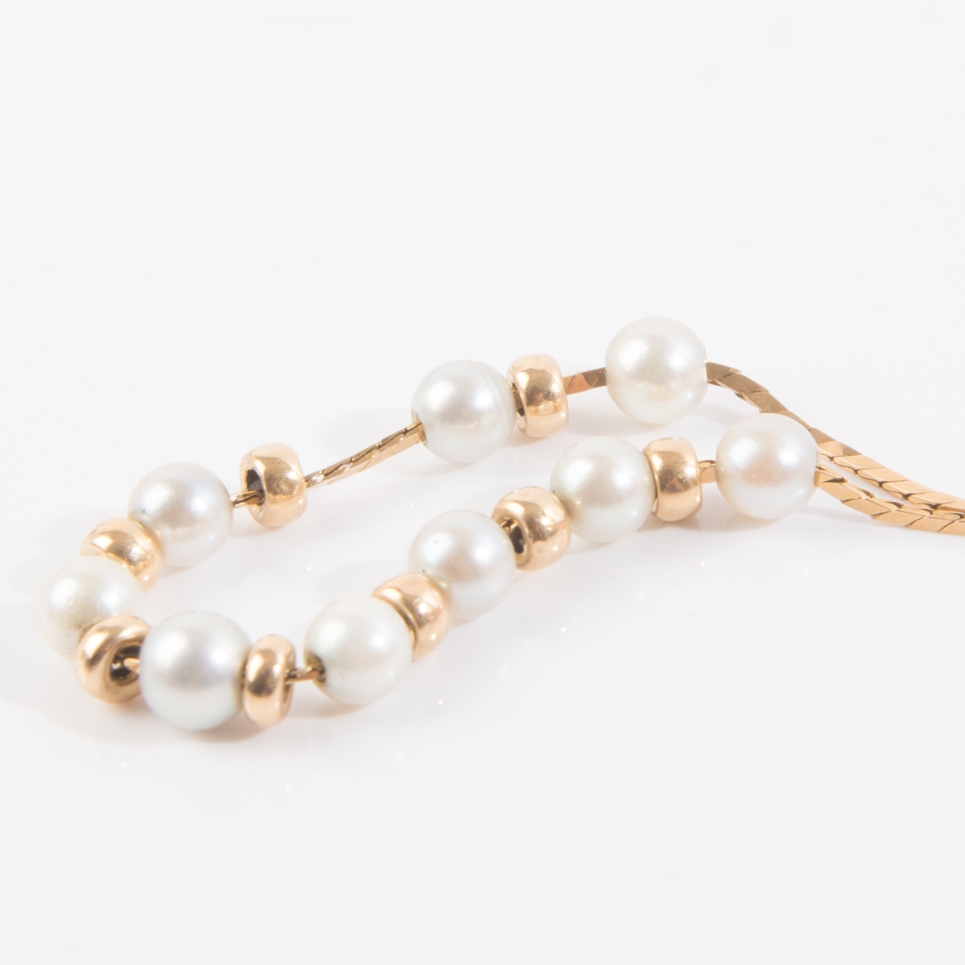 14K Yellow Gold and Cultured Pearl Necklace