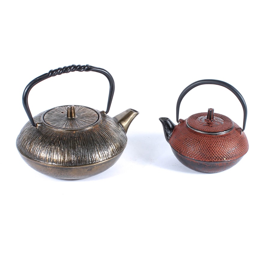 Japanese Textured Teapots