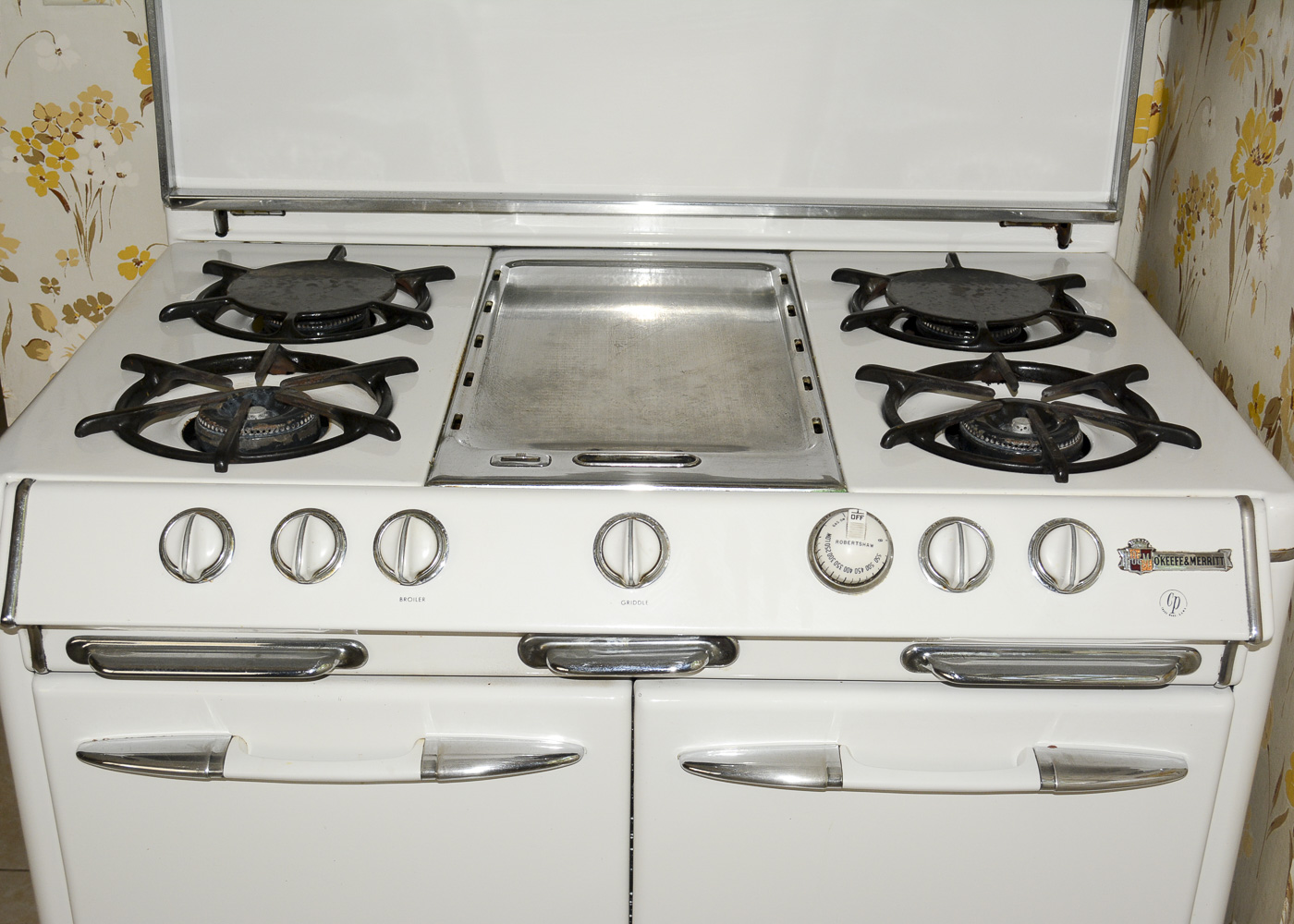 Vintage O'keefe & Merritt Stove