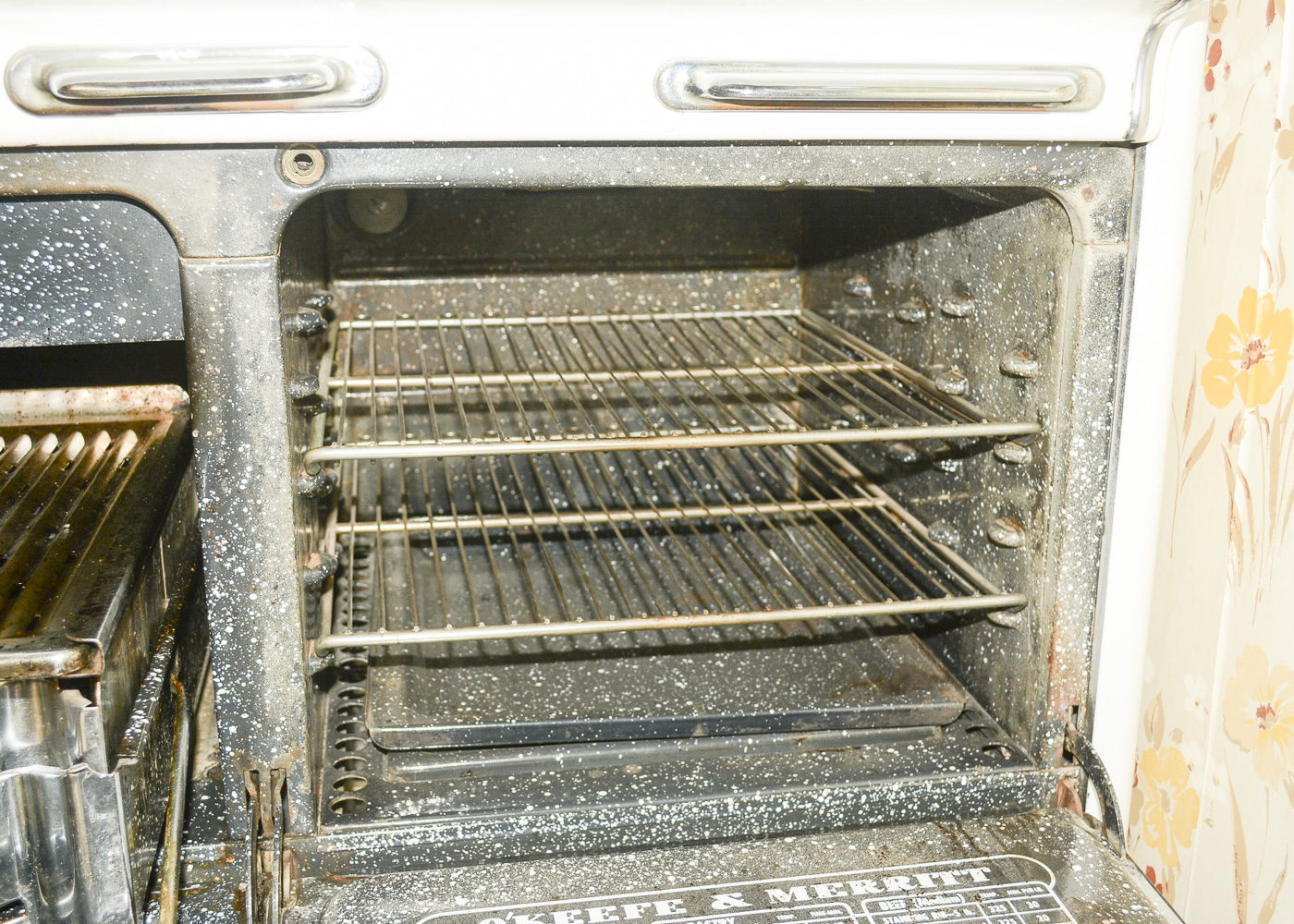 Vintage O'keefe & Merritt Stove