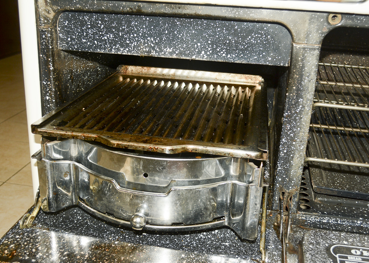 Vintage O'keefe & Merritt Stove