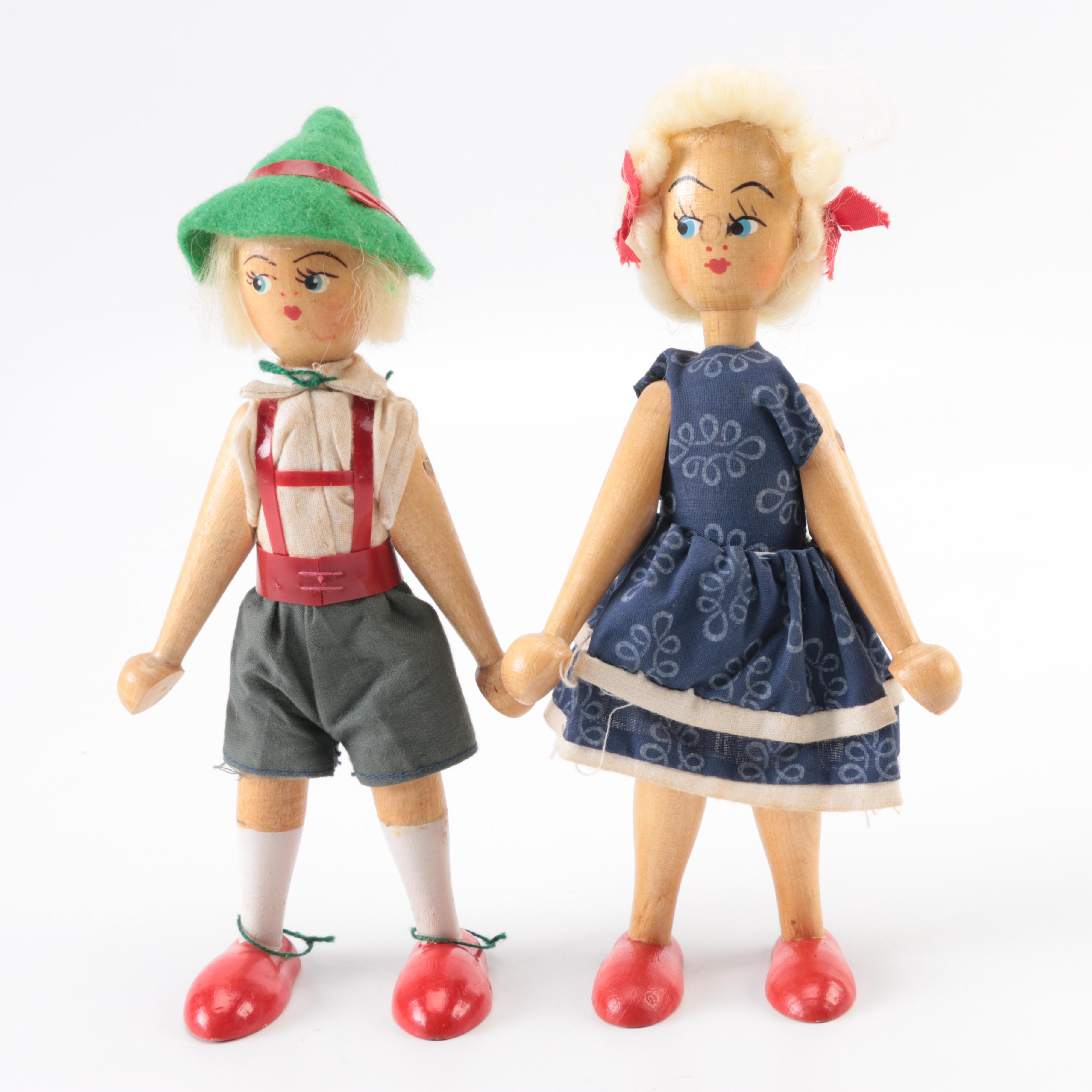 Vintage Toys Featuring Donald Duck