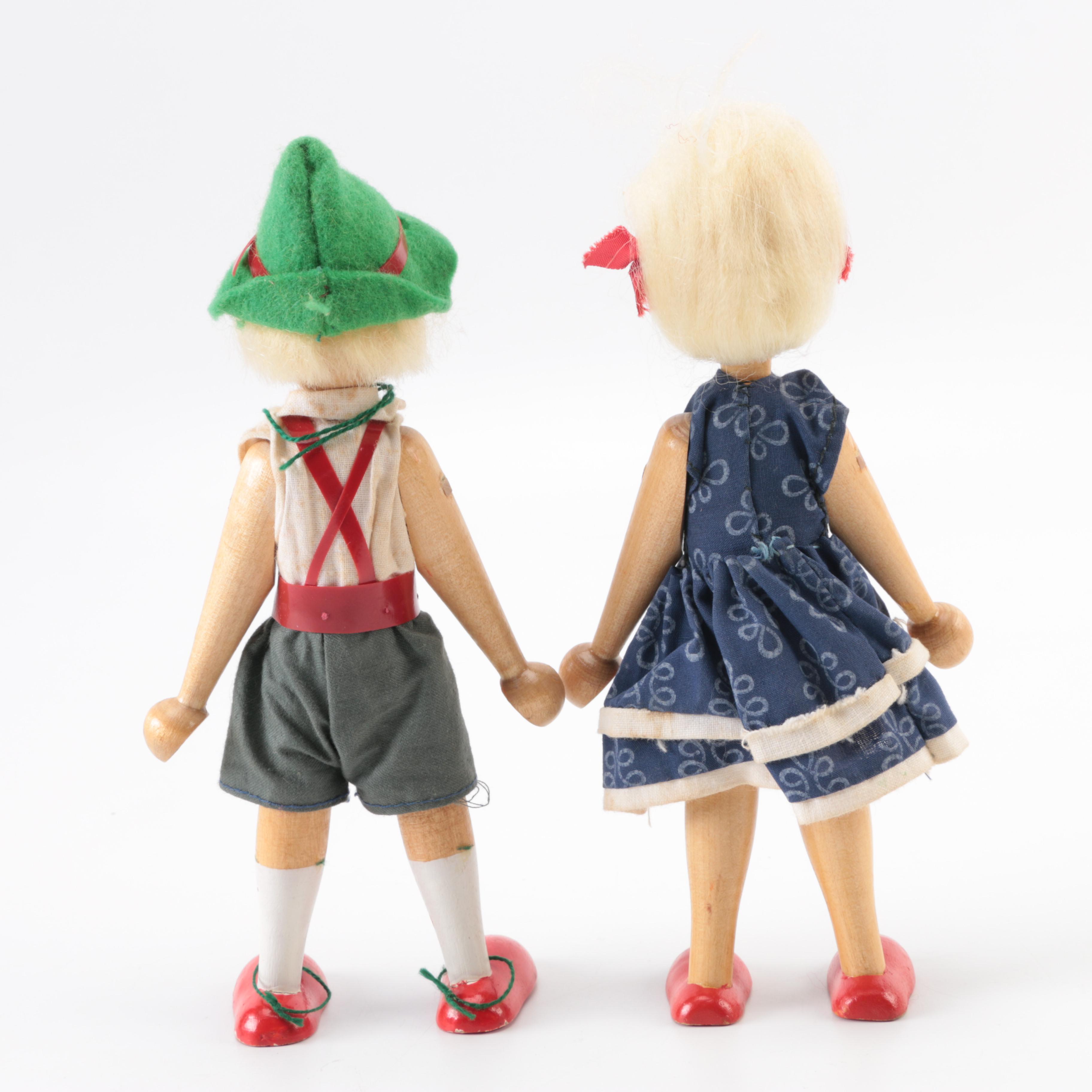 Vintage Toys Featuring Donald Duck