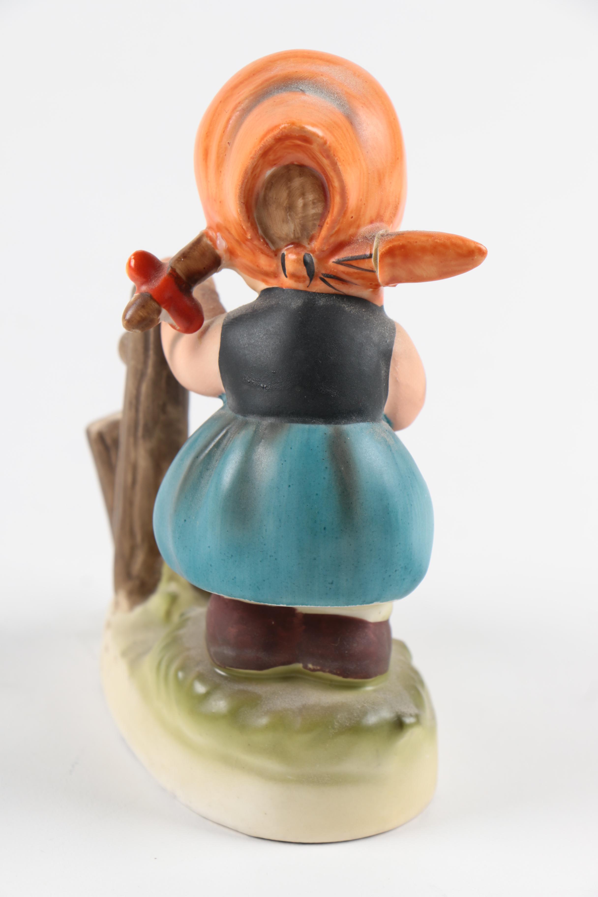 Erich Stauffer Style Figurines