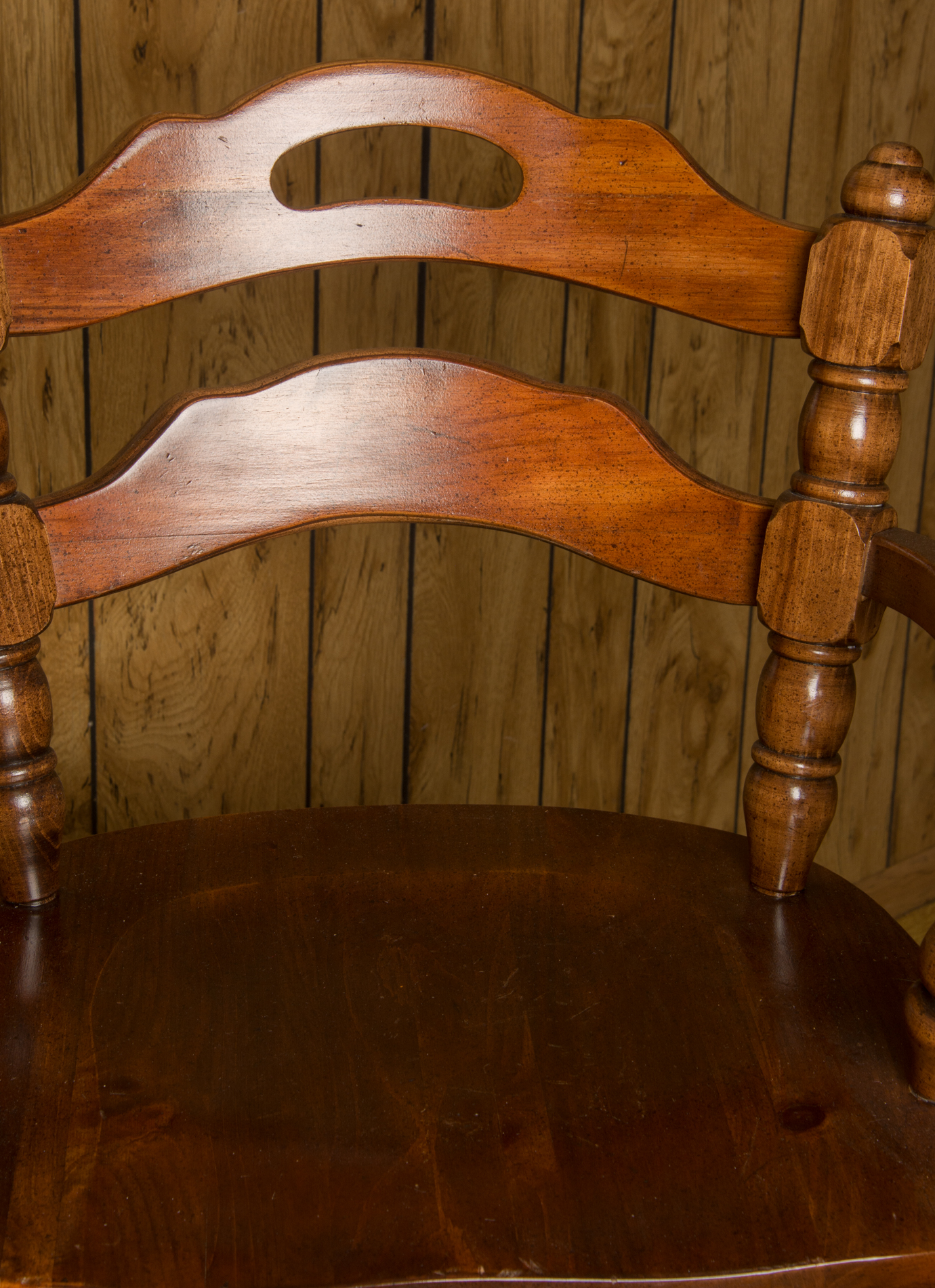 Broyhill "American Frontier" Bar with Stools