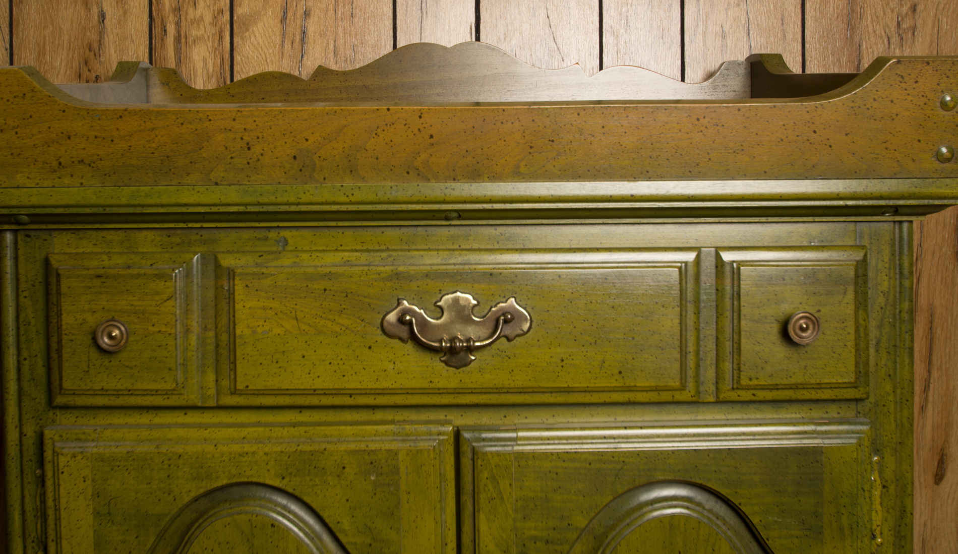 American Drew Dry Sink Buffet Server