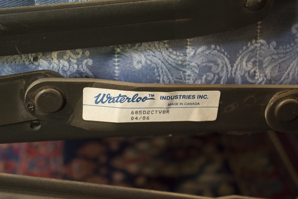 Chesterfield Style Leather Sofa by Leathercraft