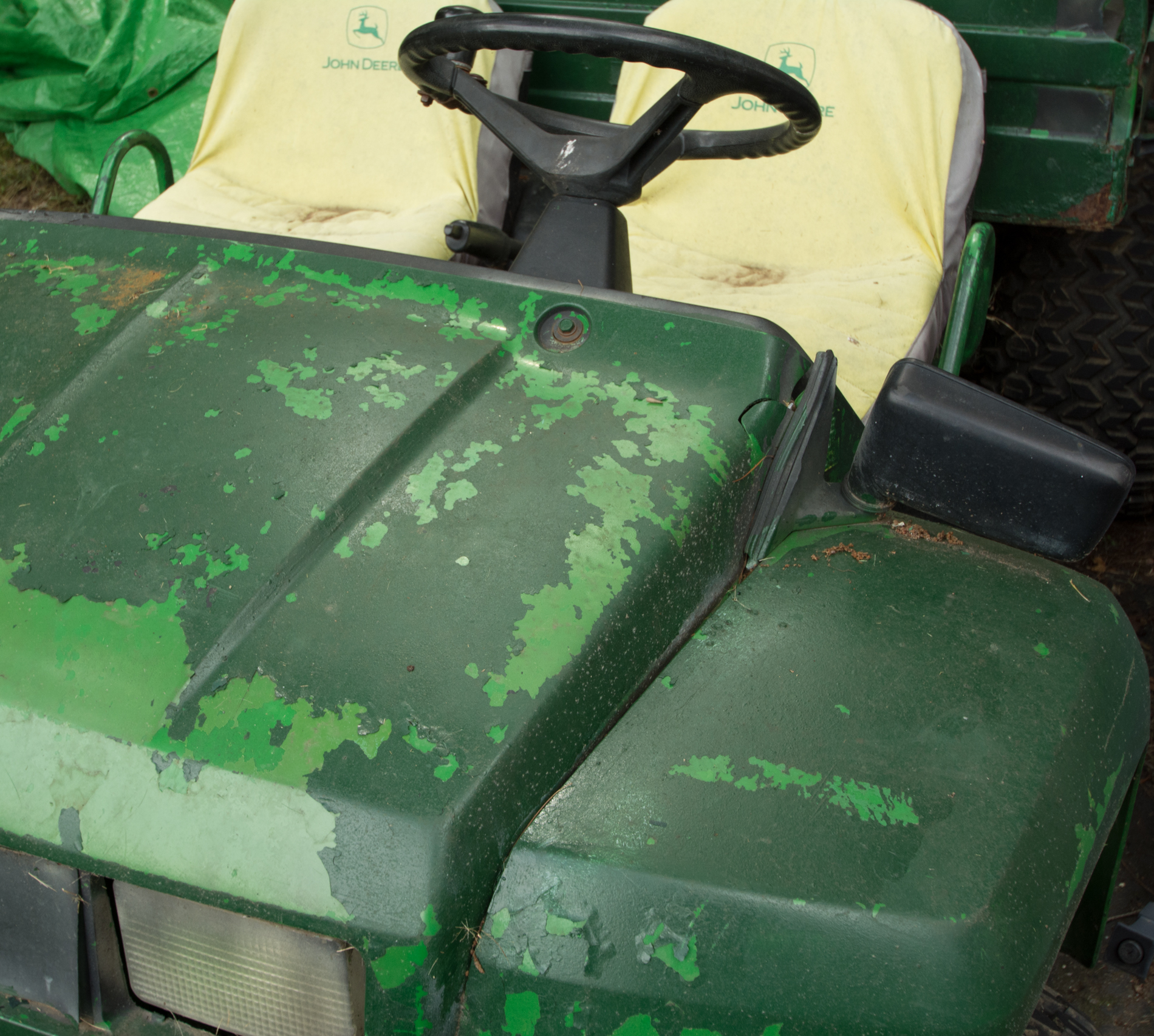 John Deere Gator 4x2 Utility Vehicle