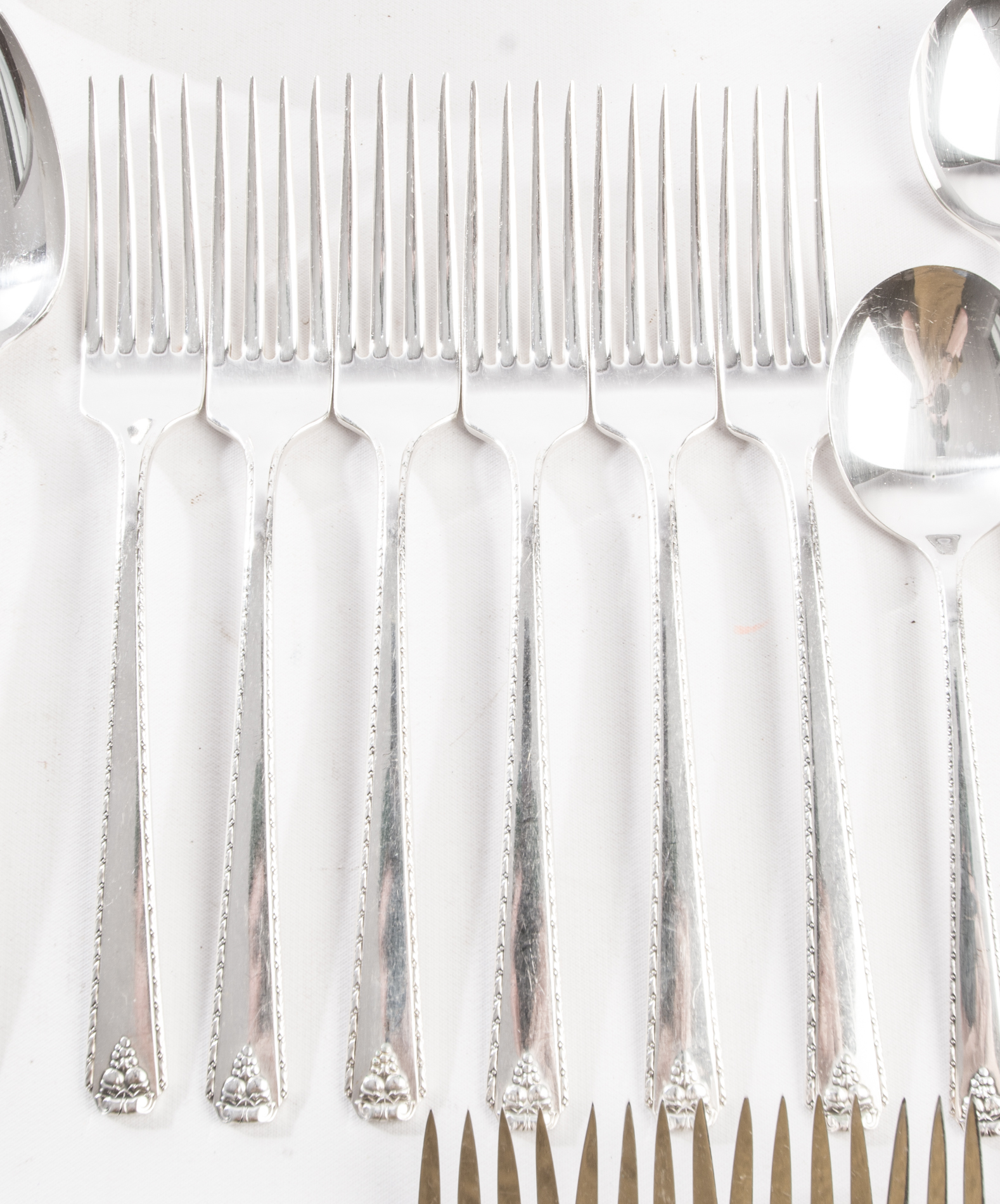 Prestige "Bordeaux" Place Settings for Six including Serving Pieces