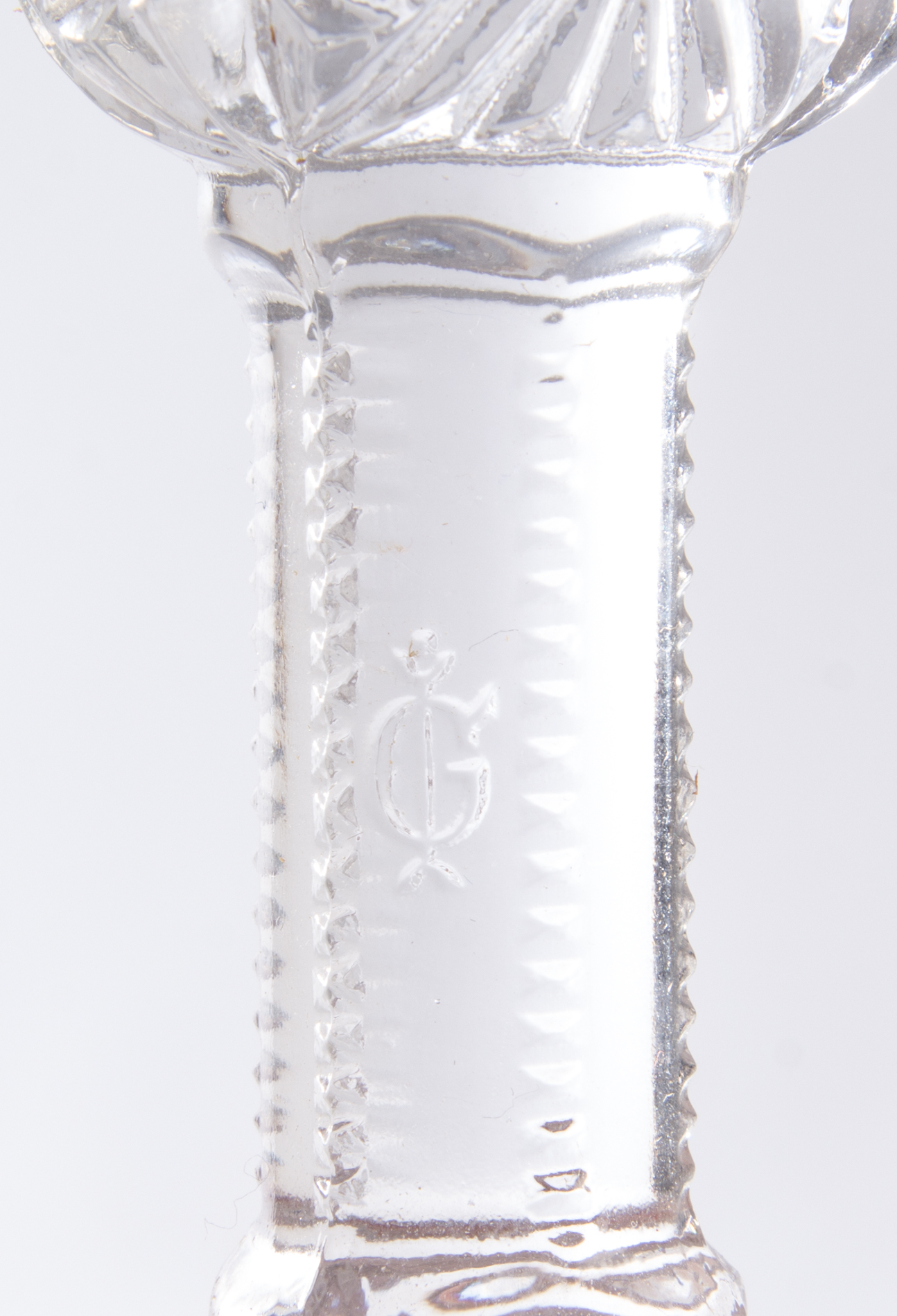 International Glass Knife Rests