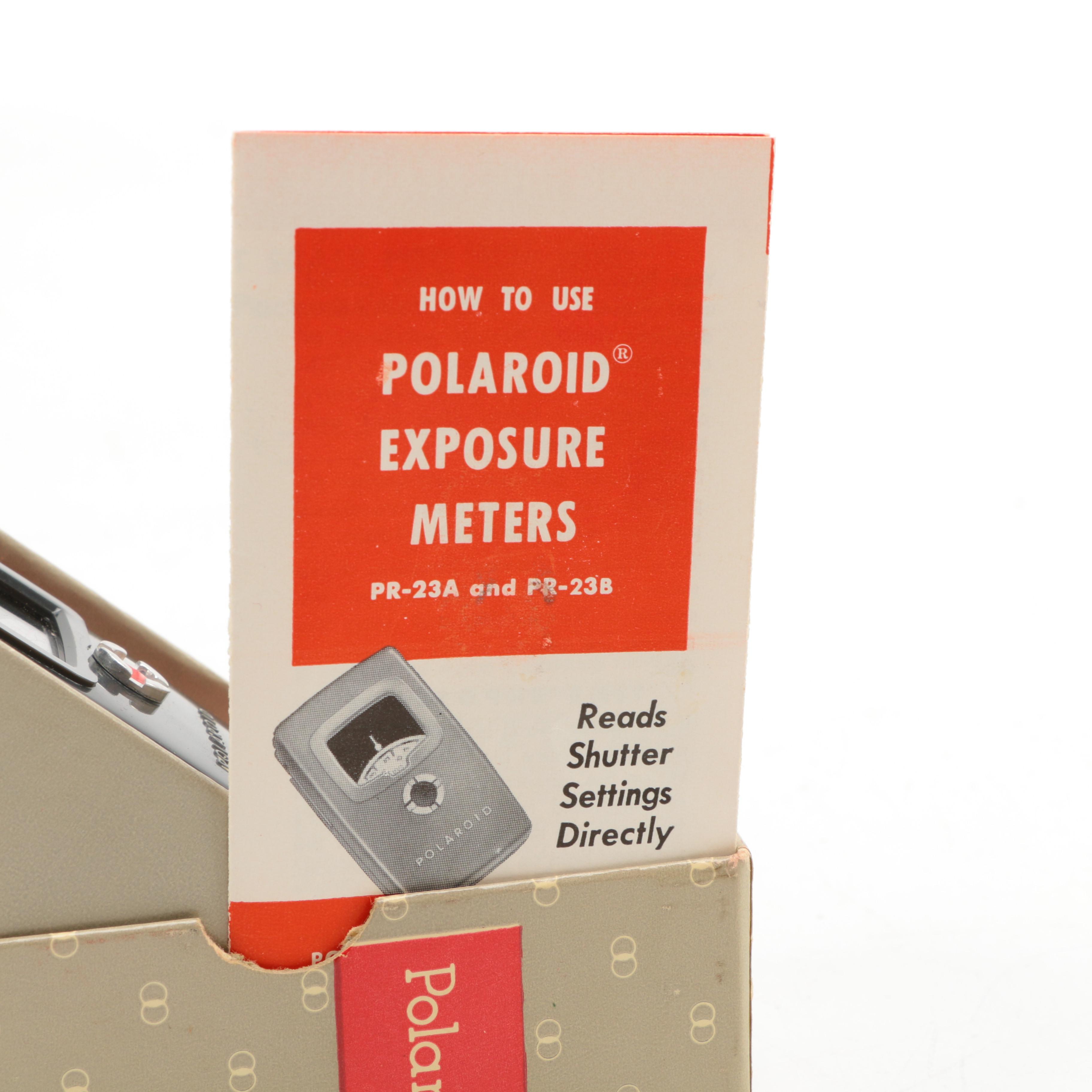 Vintage Polaroid "The 800" Land Camera