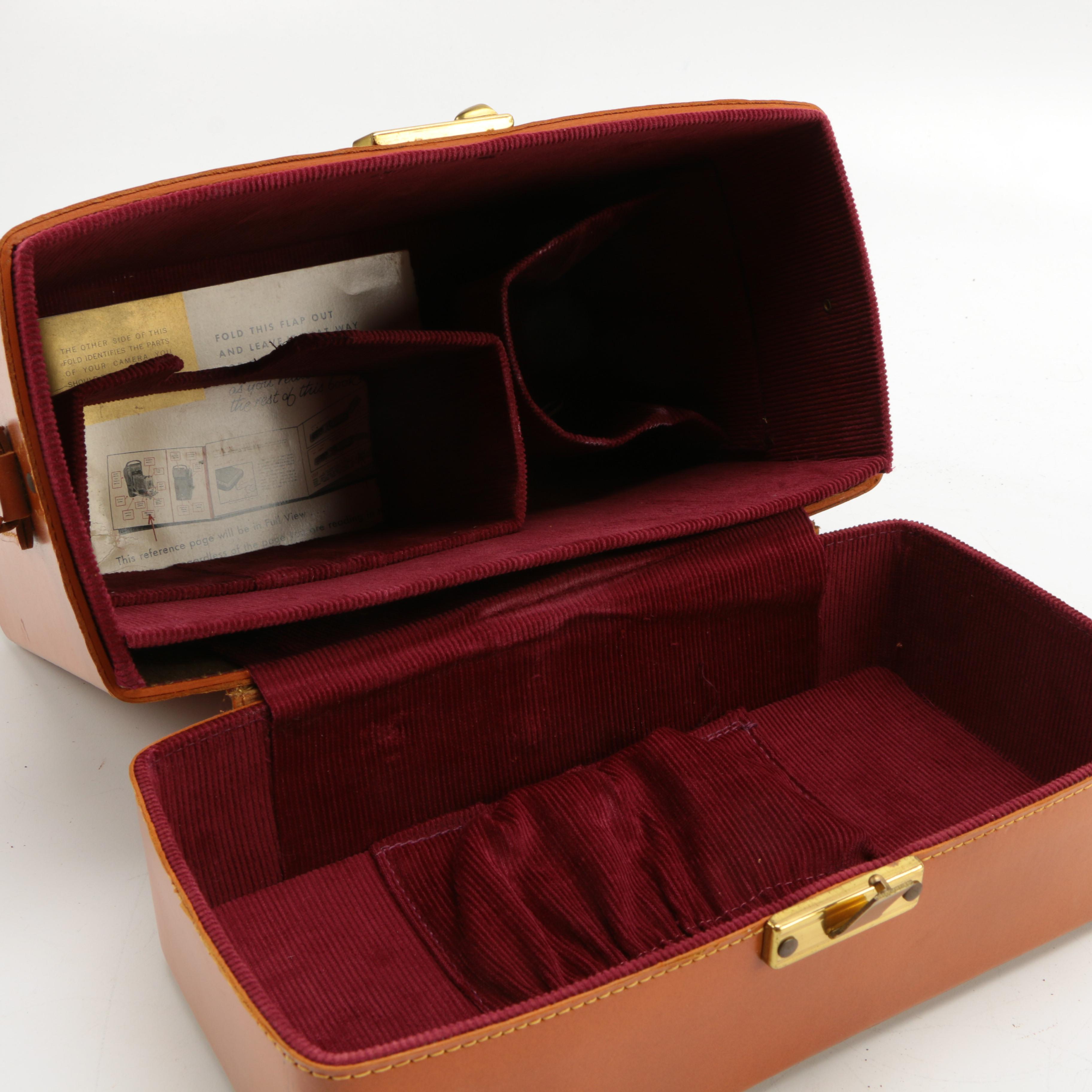 Vintage Polaroid "The 800" Land Camera