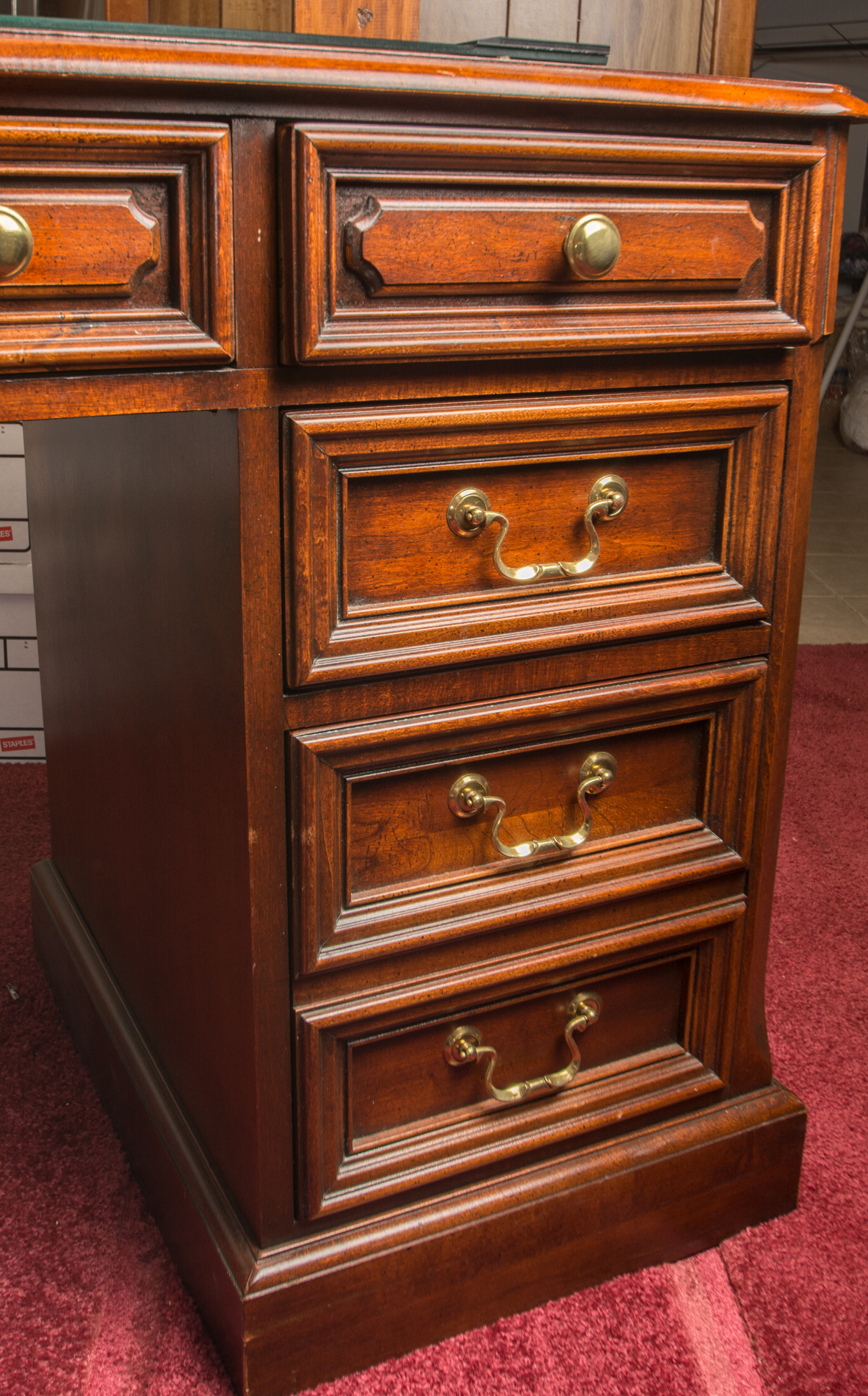 Vintage Federal Style Executive  Desk by Hooker Furniture