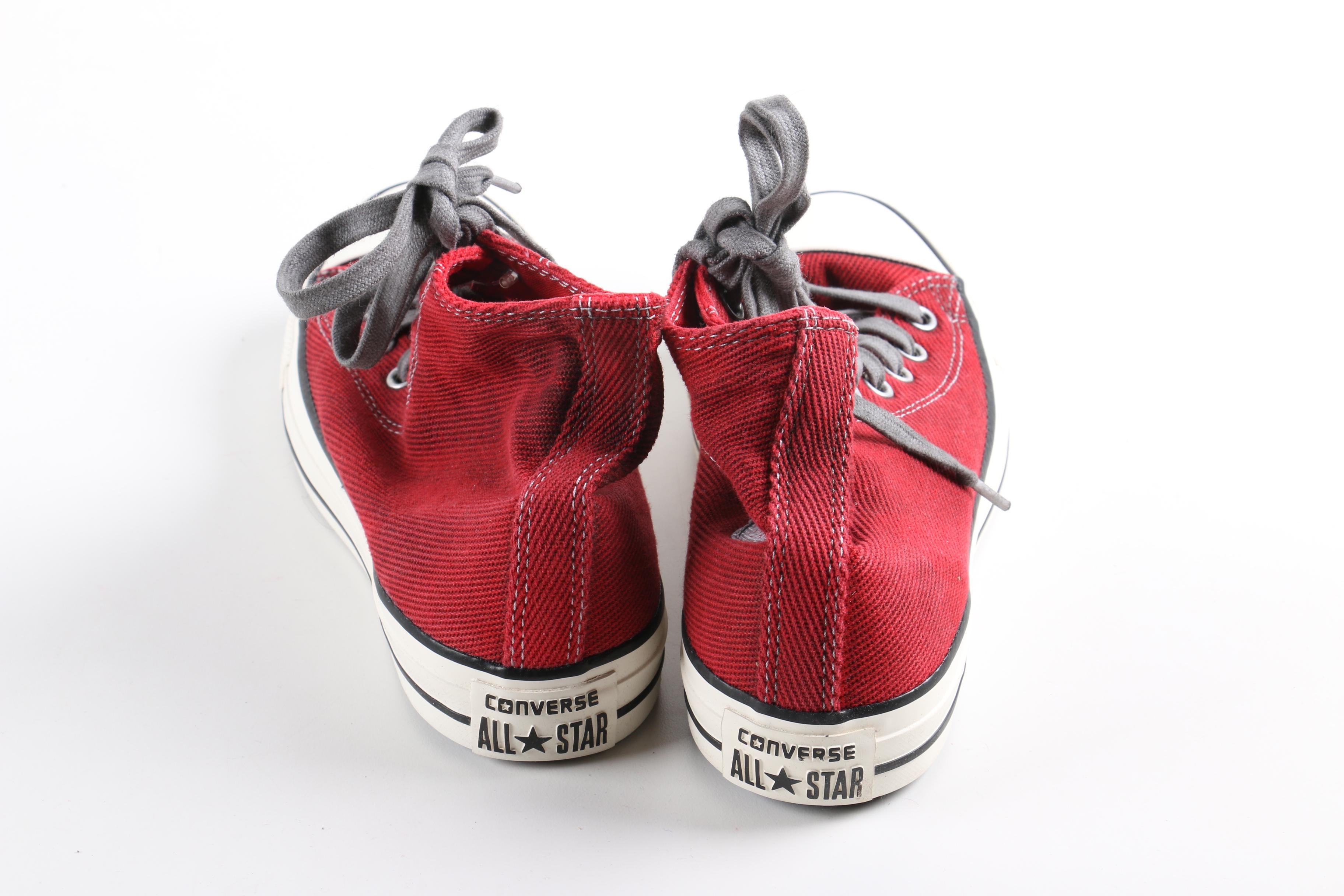 Converse Chuck Taylor All Star Unisex Lace Up Sneakers