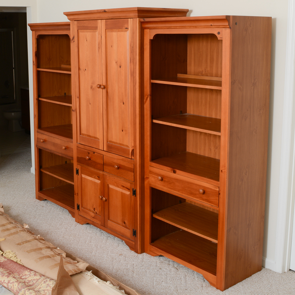 Broyhill Wooden Media Cabinet