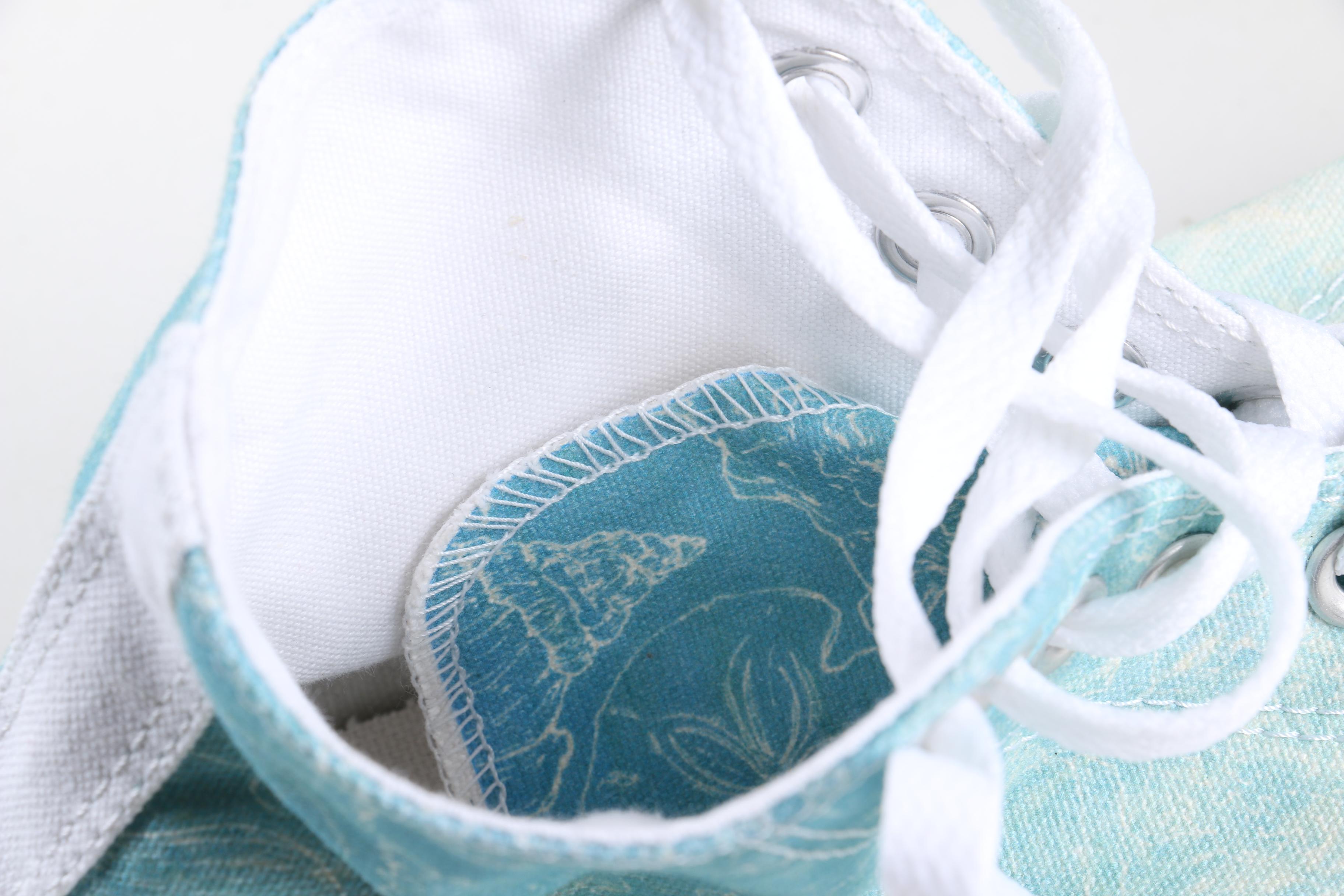 Converse All Stars in Suede and Canvas