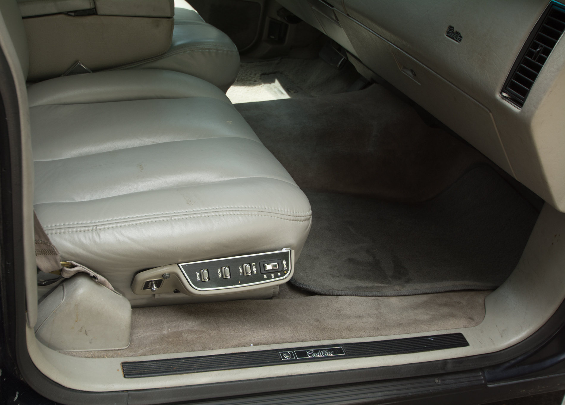 1993 Cadillac Fleetwood Brougham