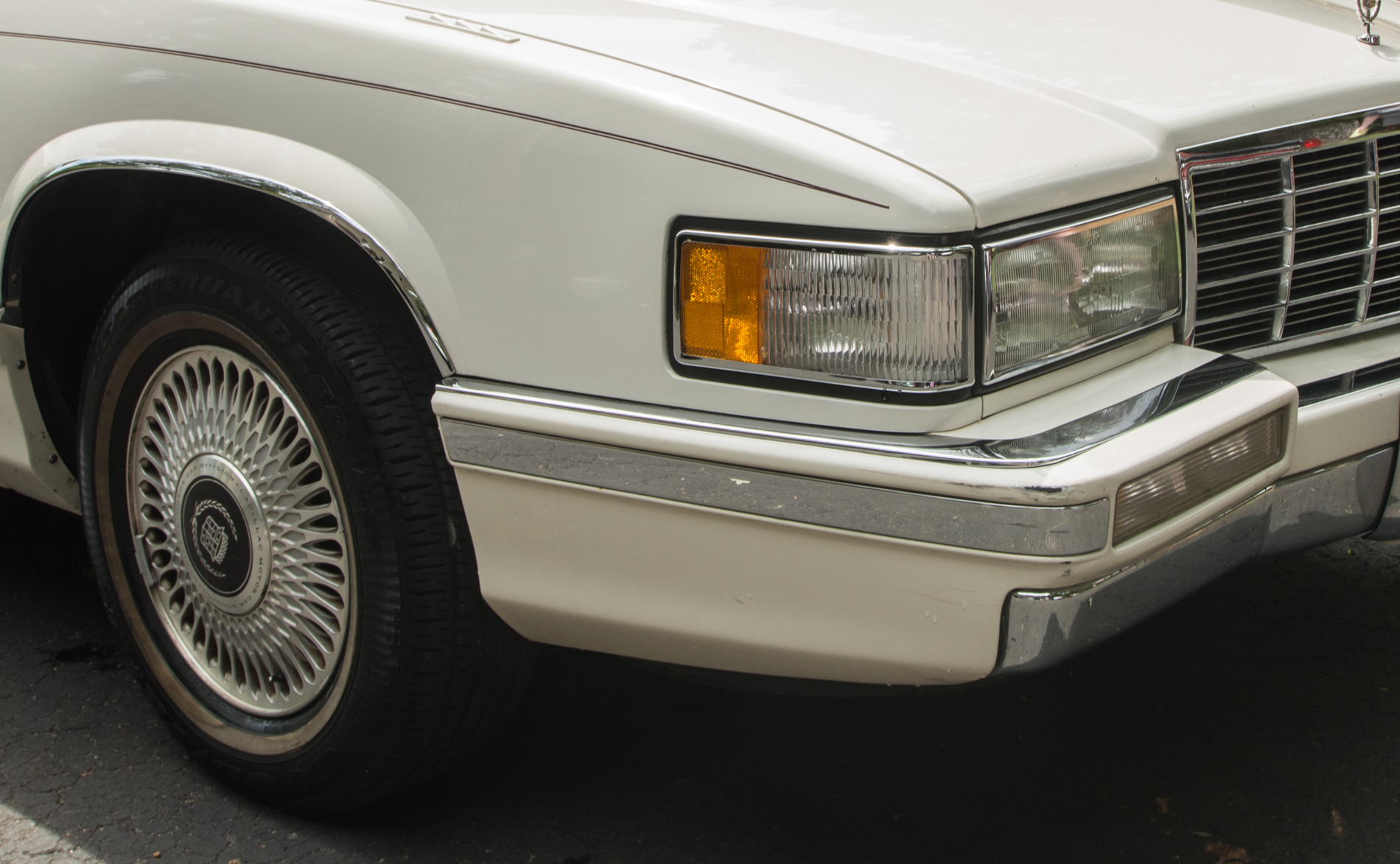 1992 Cadillac Sedan de Ville