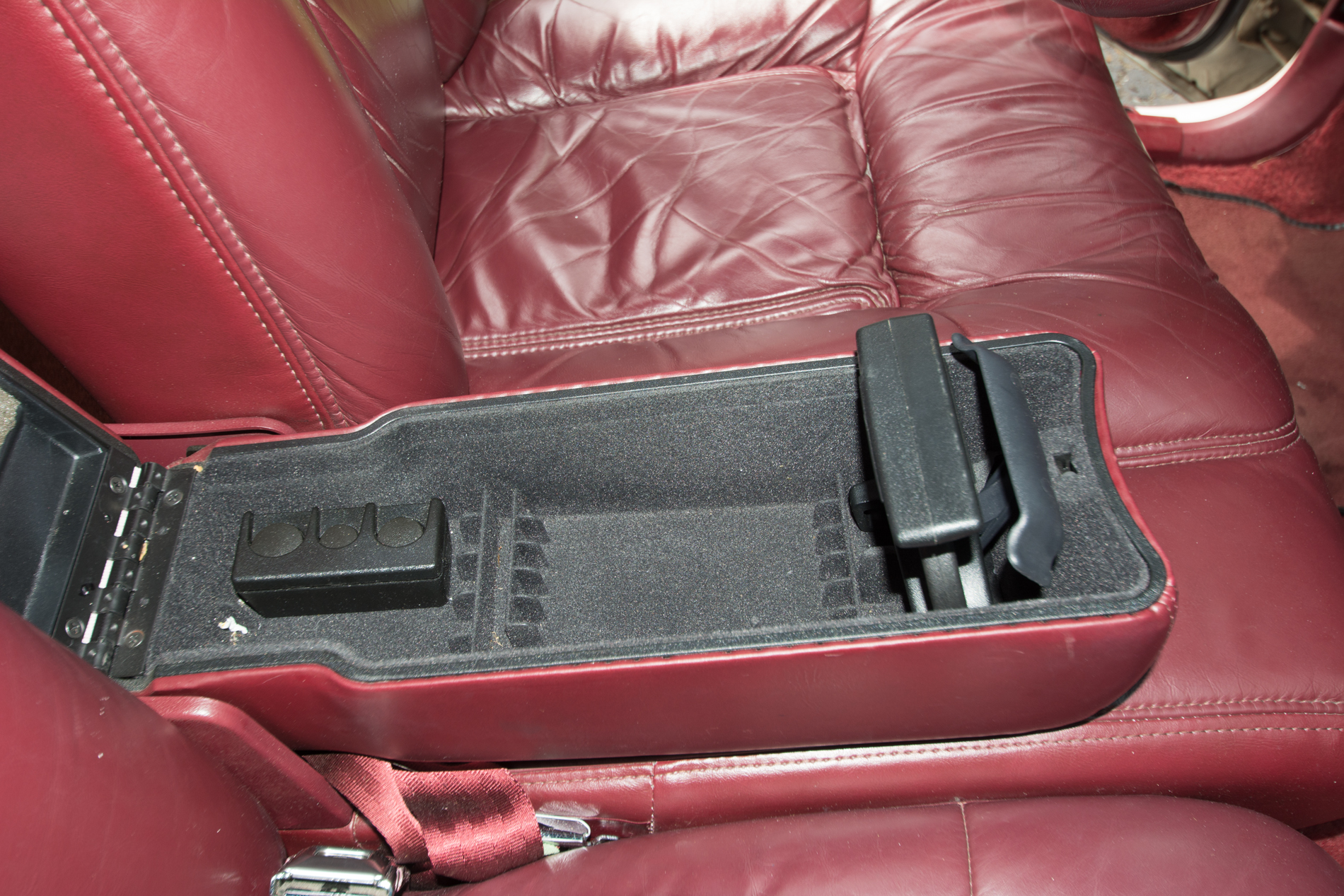 1992 Cadillac Sedan de Ville