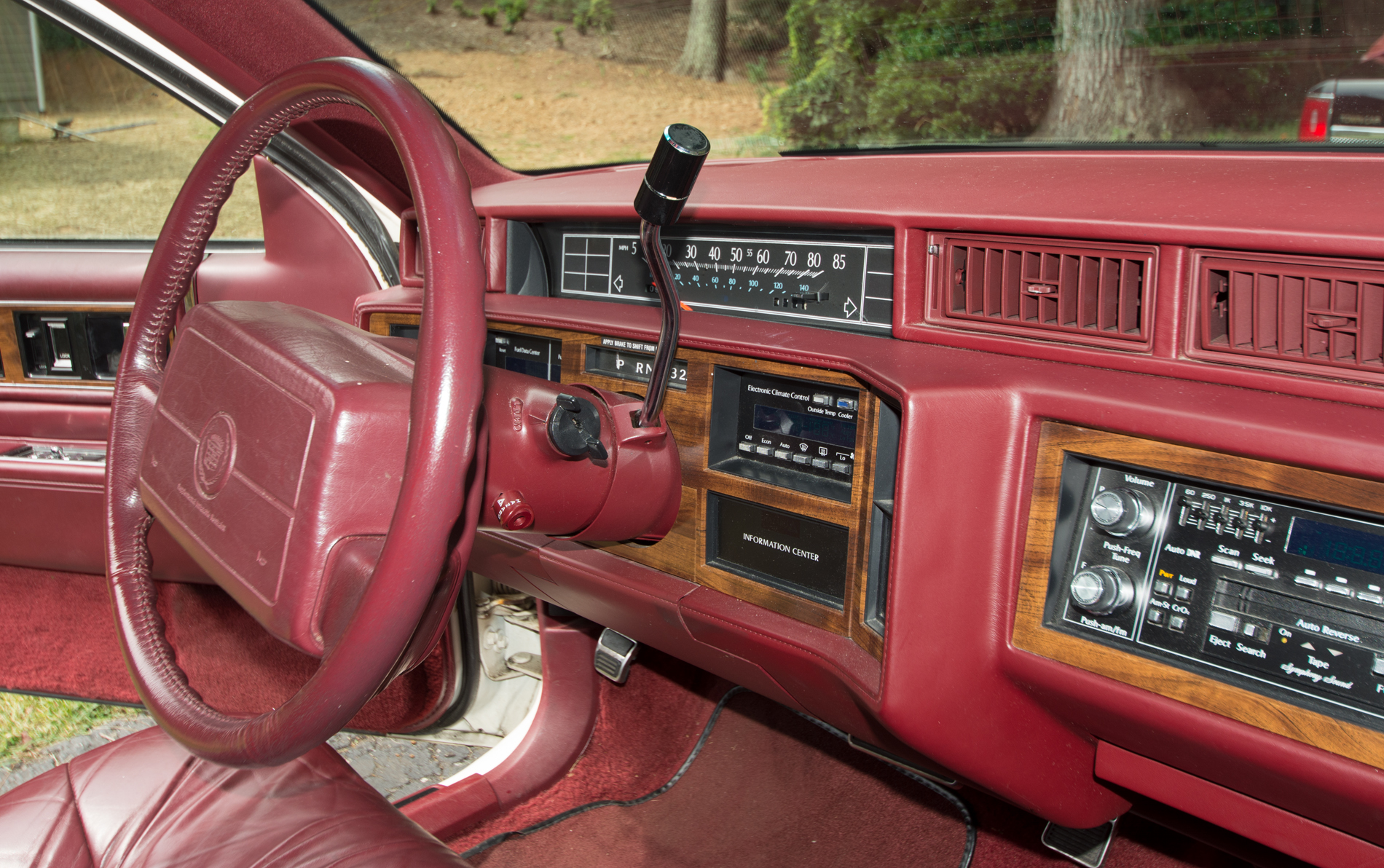 1992 Cadillac Sedan de Ville