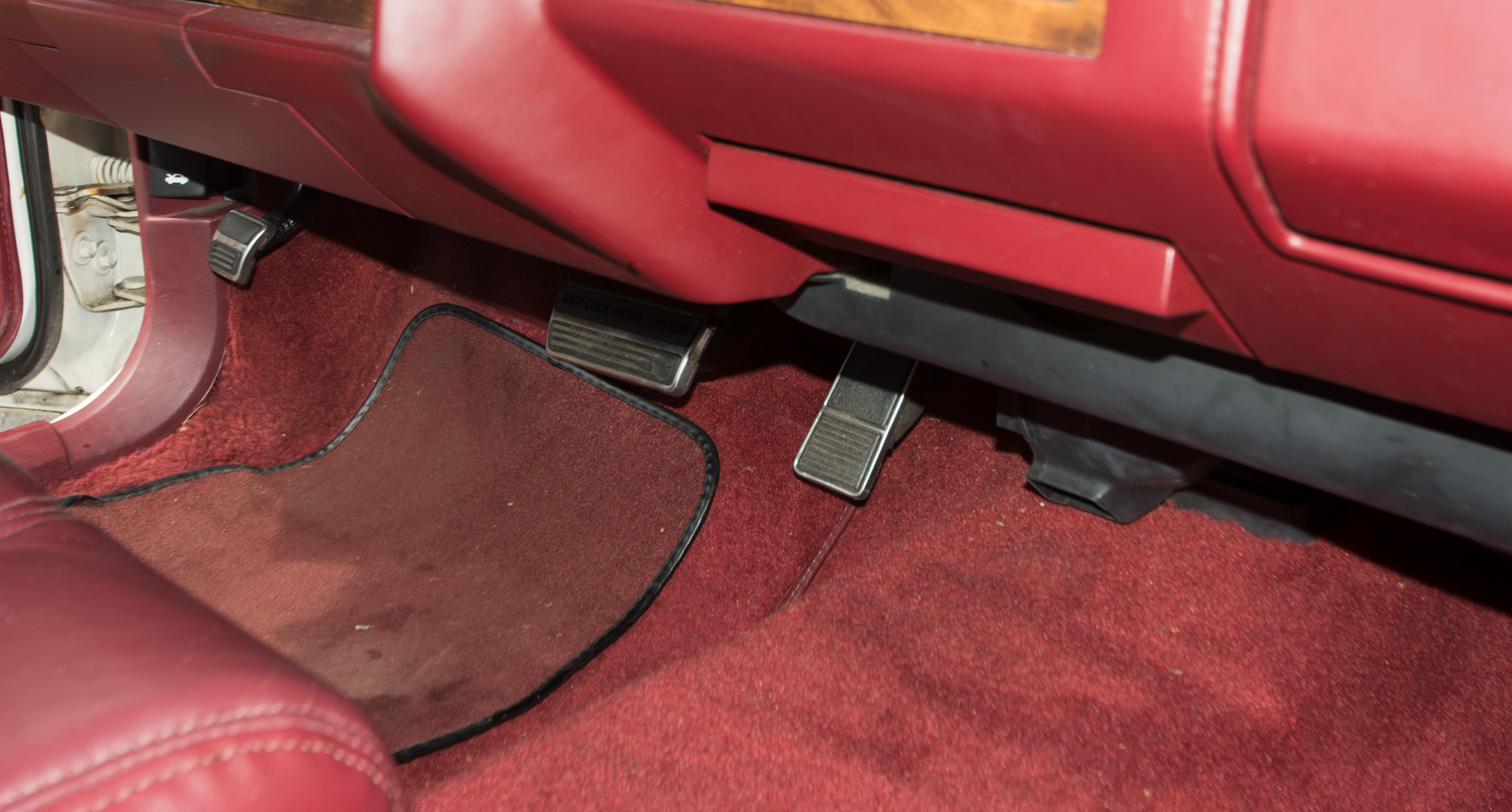 1992 Cadillac Sedan de Ville