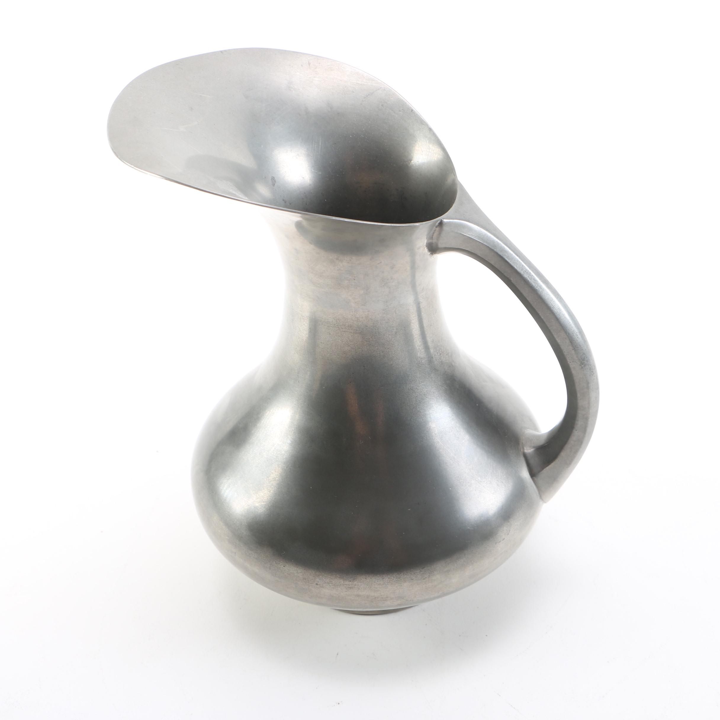 Dutch and American Pewter Pitchers Featuring Jeka Tiel