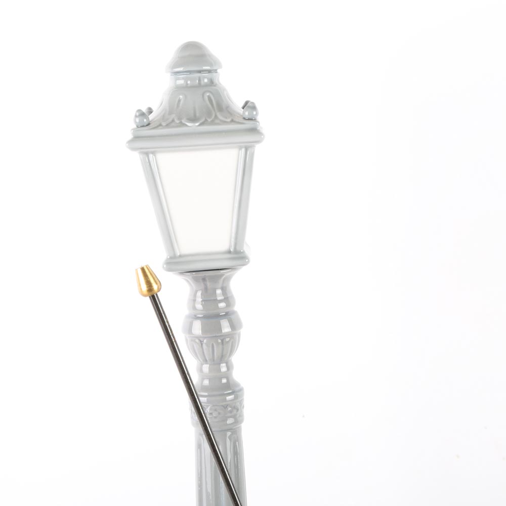 Lladro "Lamplighter" Porcelain Figurine