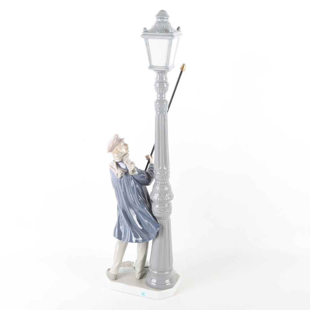 Lladro "Lamplighter" Porcelain Figurine