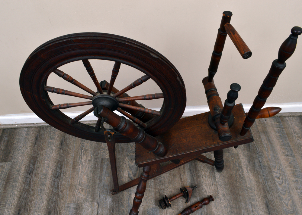 Antique Wooden Spinning Wheel