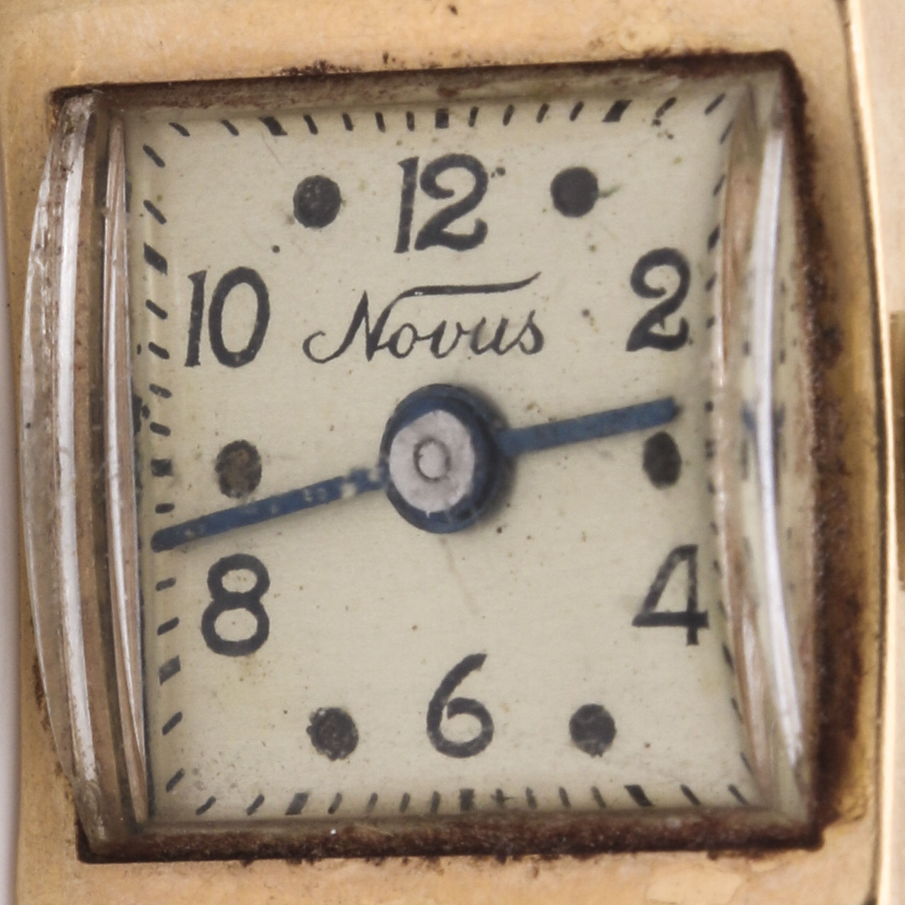 14K Yellow Gold Novus Watch