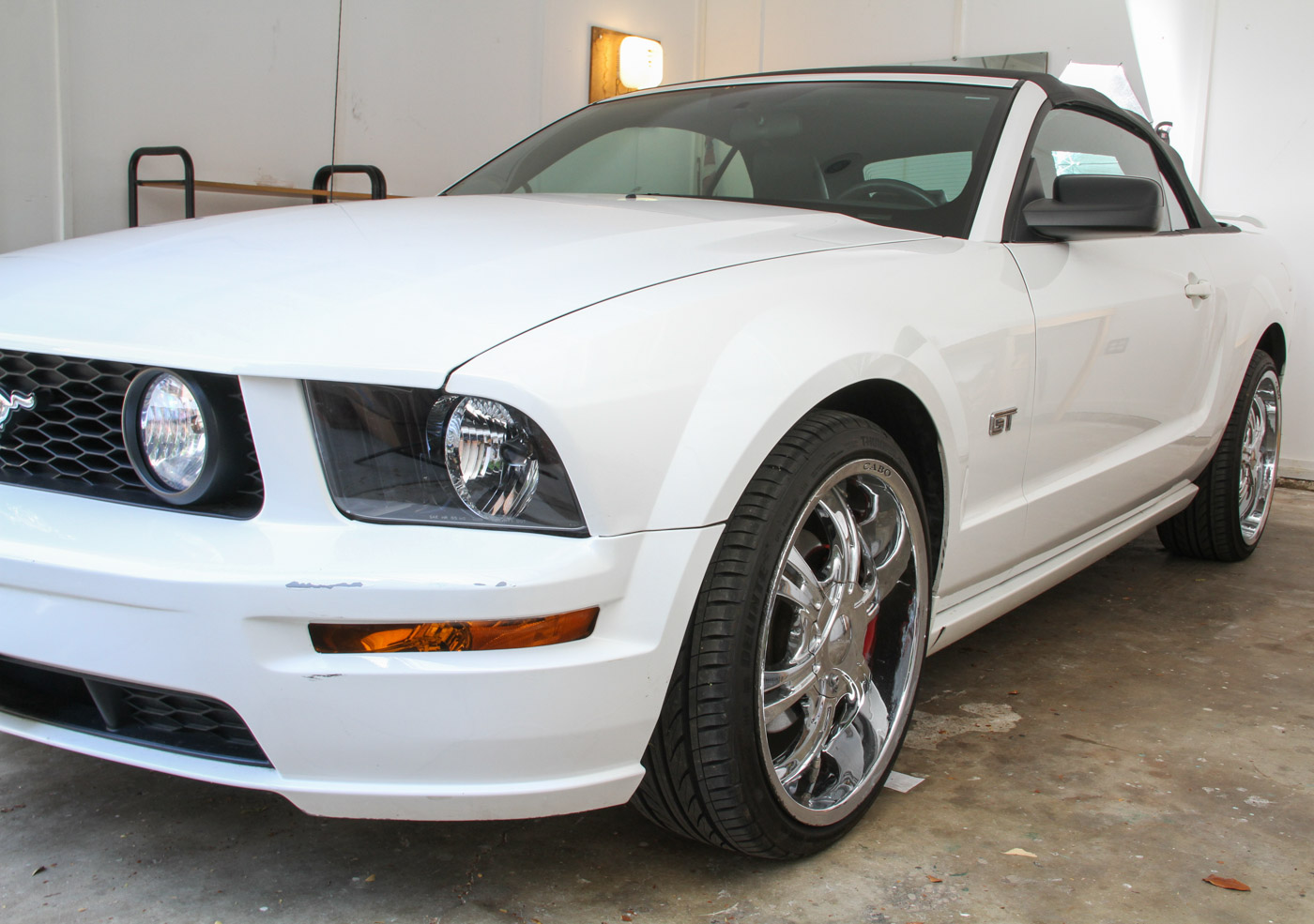 2005 Ford GT Mustang