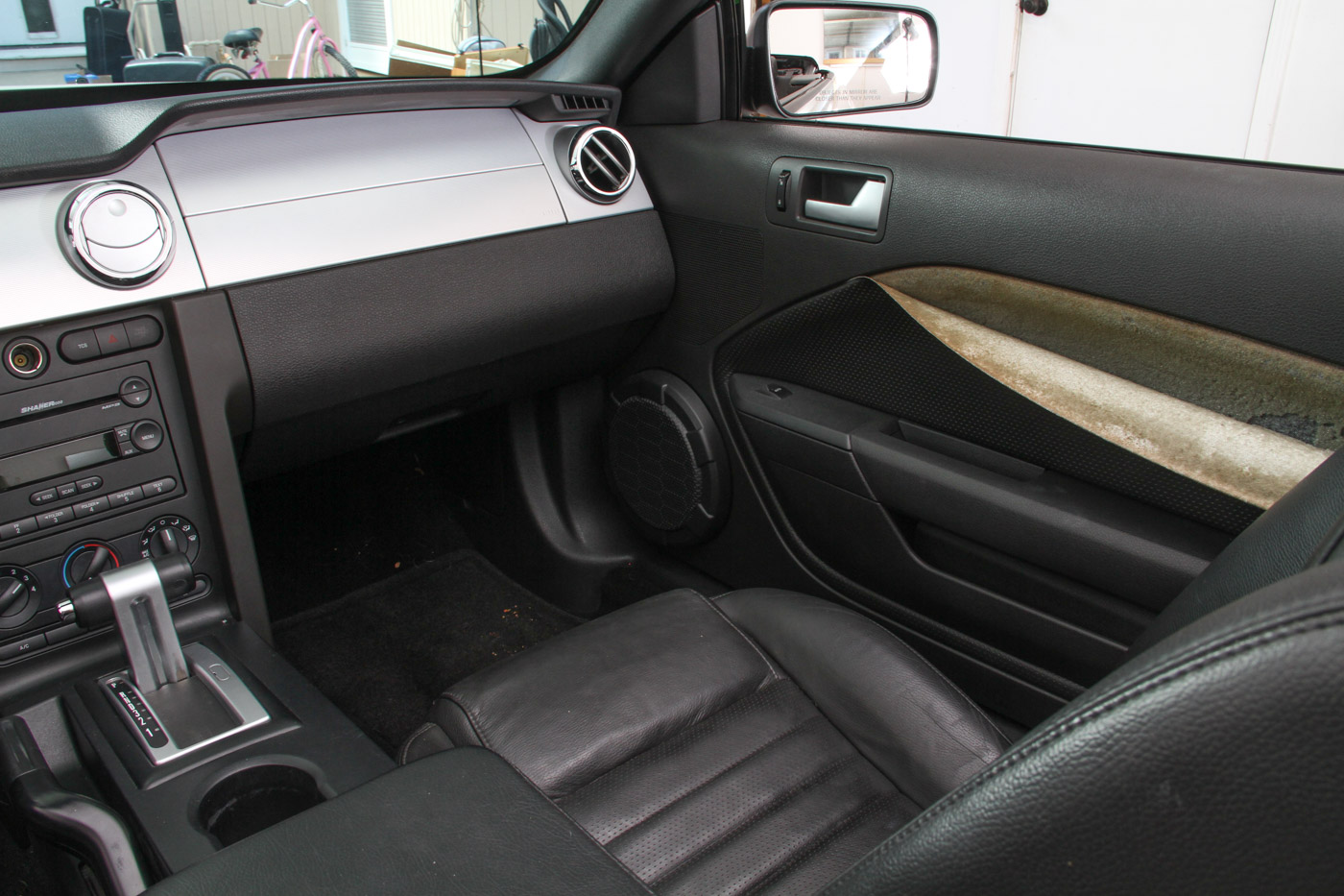 2005 Ford GT Mustang