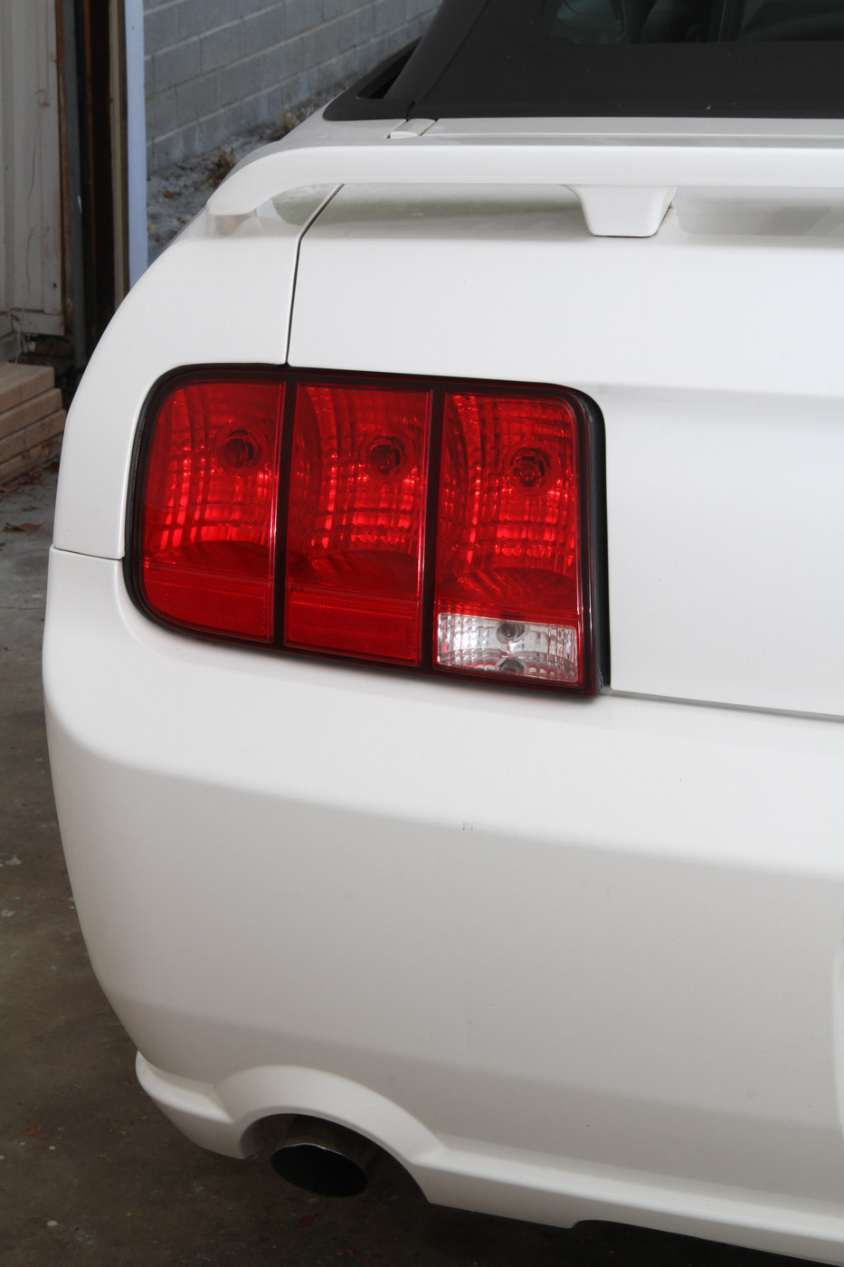 2005 Ford GT Mustang