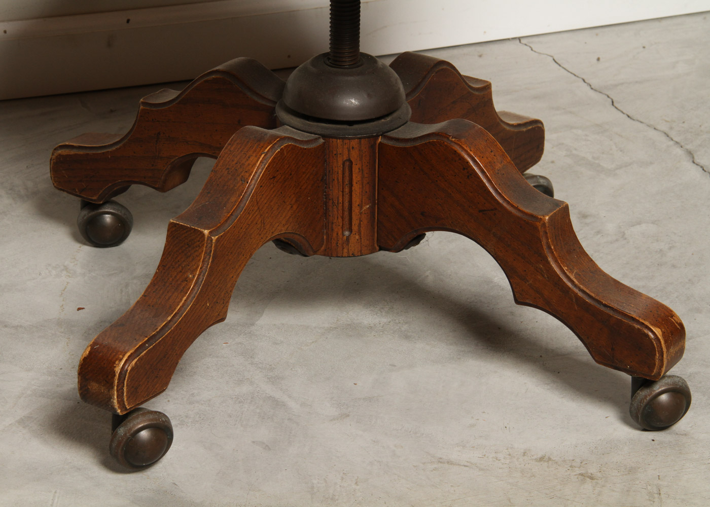 Vintage Pedestal Chair with Blue Velvet Upholstery