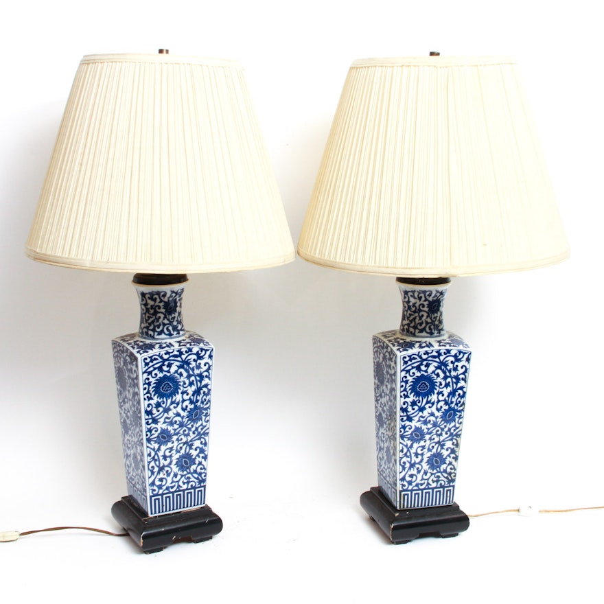 Chinese Style Ceramic Vase Table Lamps