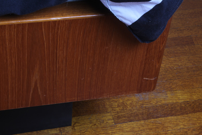 Mid Century Modern Full Size Wooden Platform Bed Frame