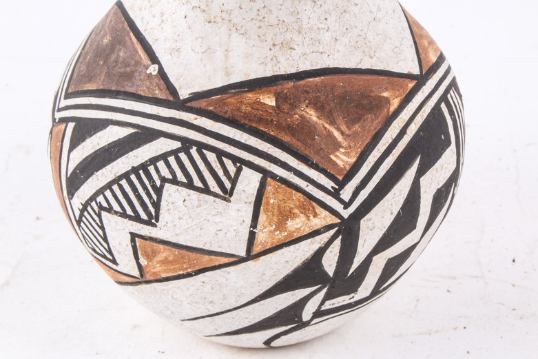 Acoma Pueblo Stoneware Vase