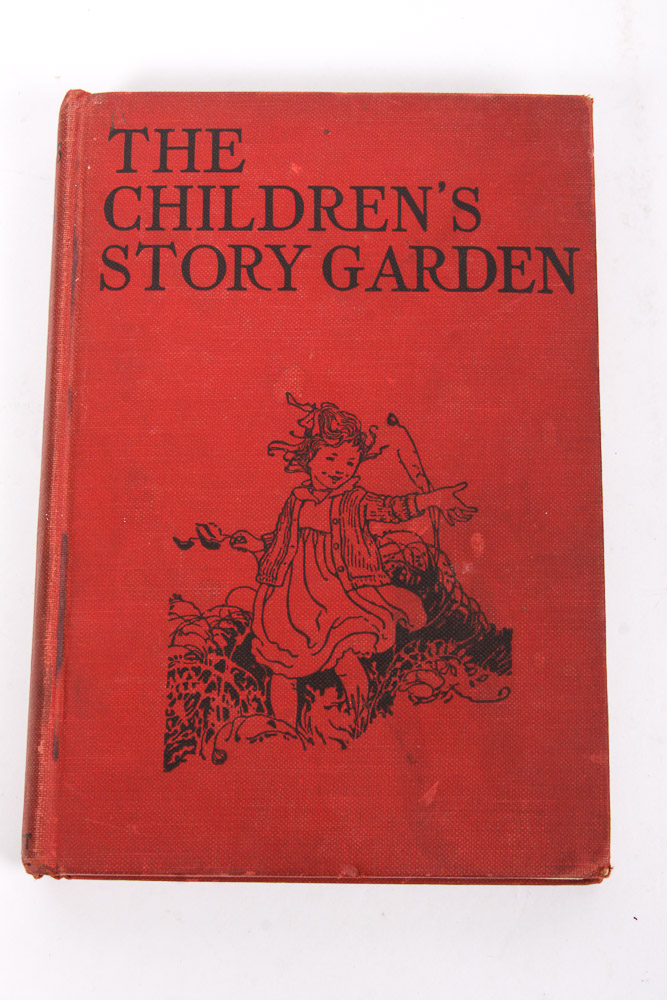 Vintage Books Including 1947 First Printing "The World's Great Thinkers" Volumes