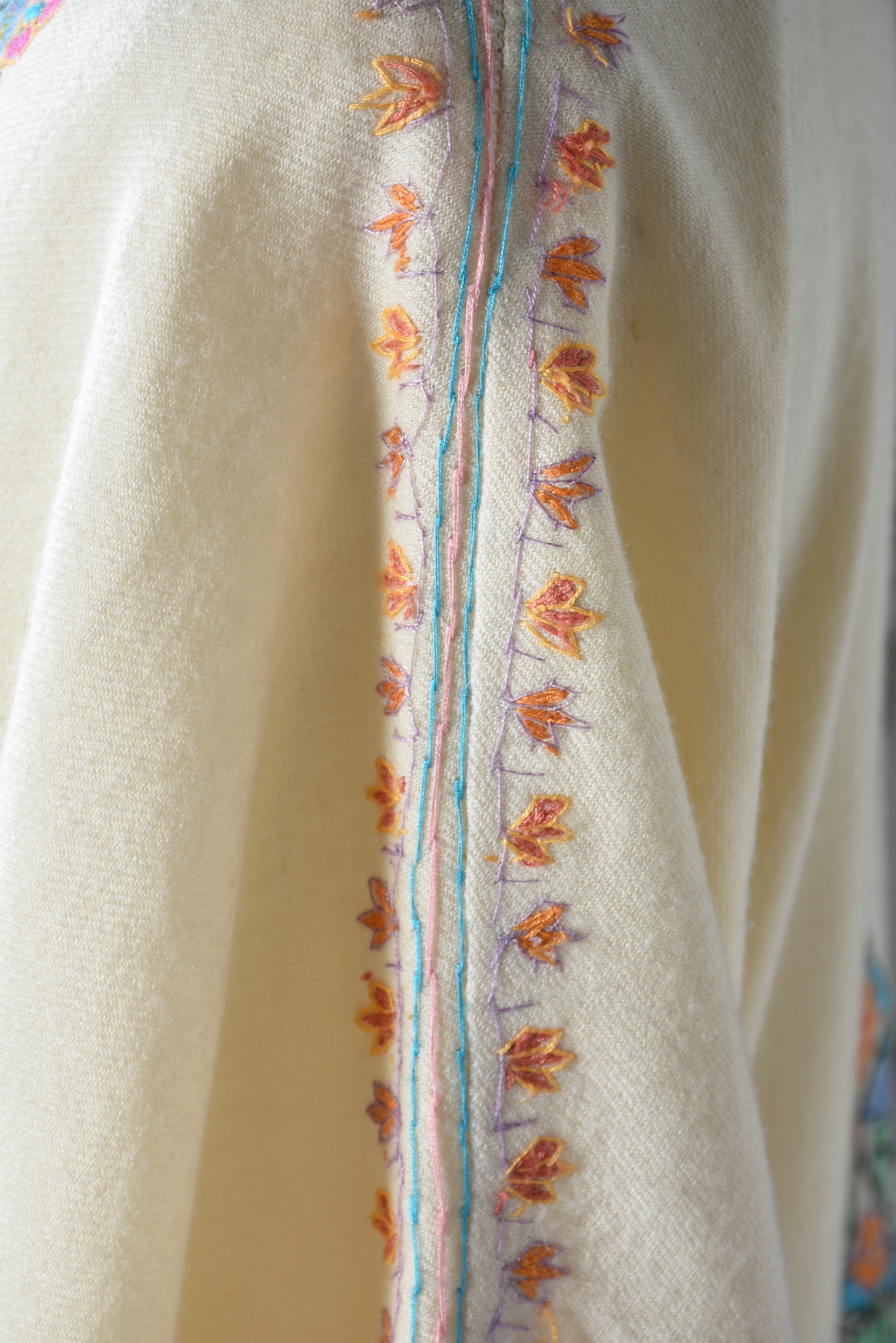 Vintage Hand Embroidered Wool Kaftan by Ahmed Rashid & Co. | EBTH