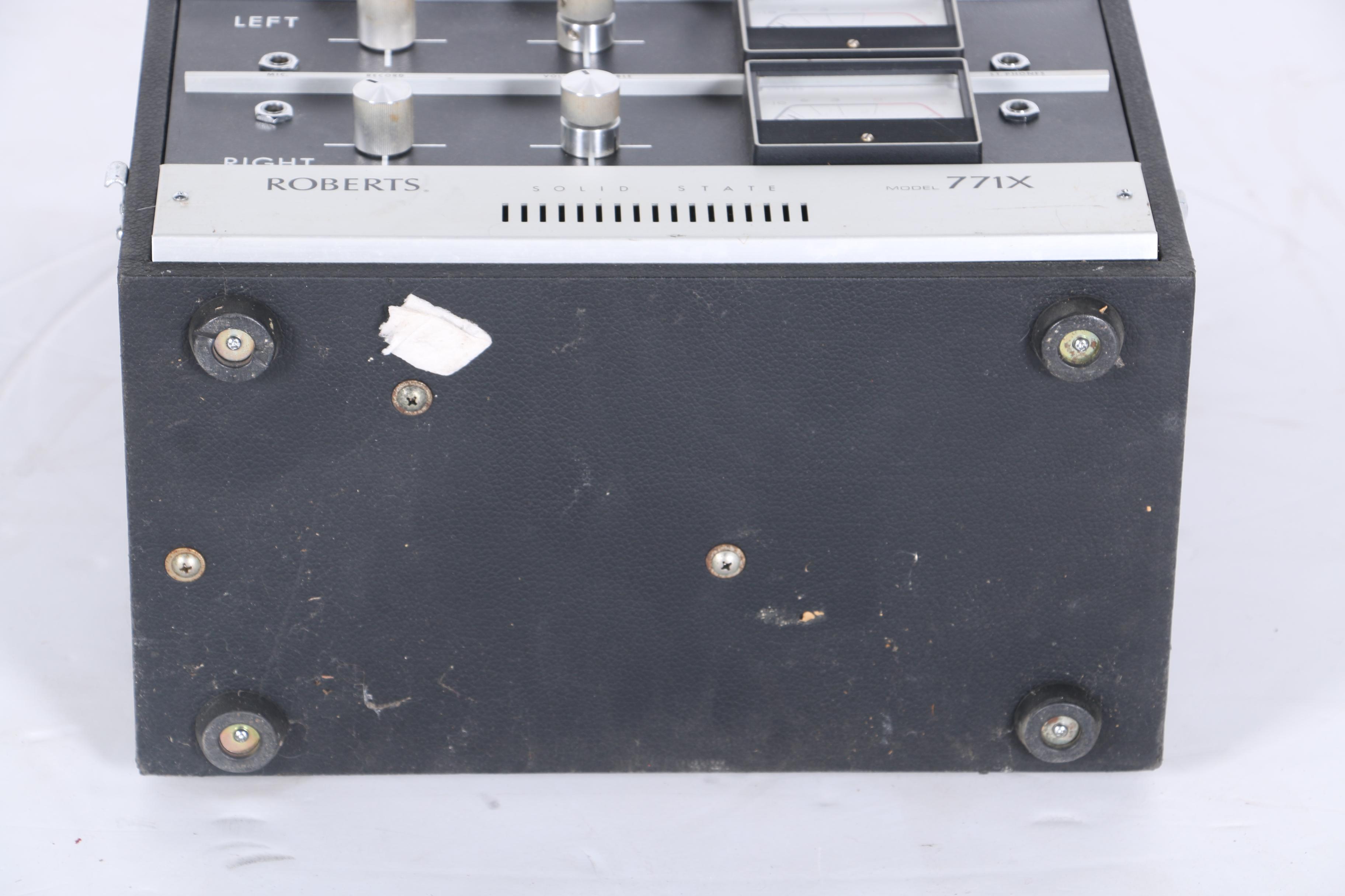 Vintage Roberts 771X Reel-to-Reel Stereo Recorder