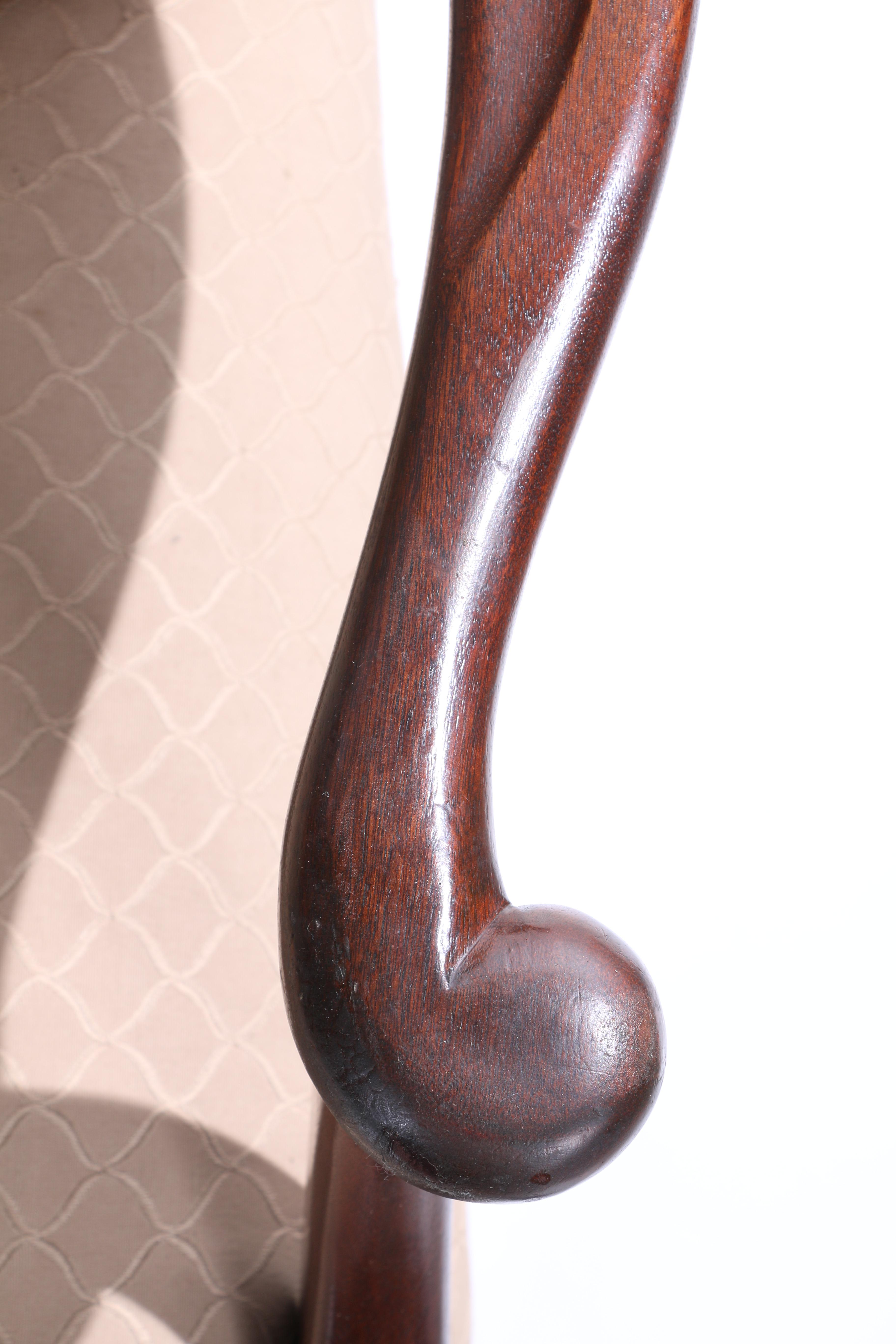 Federal Style Upholstered Lolling Chair