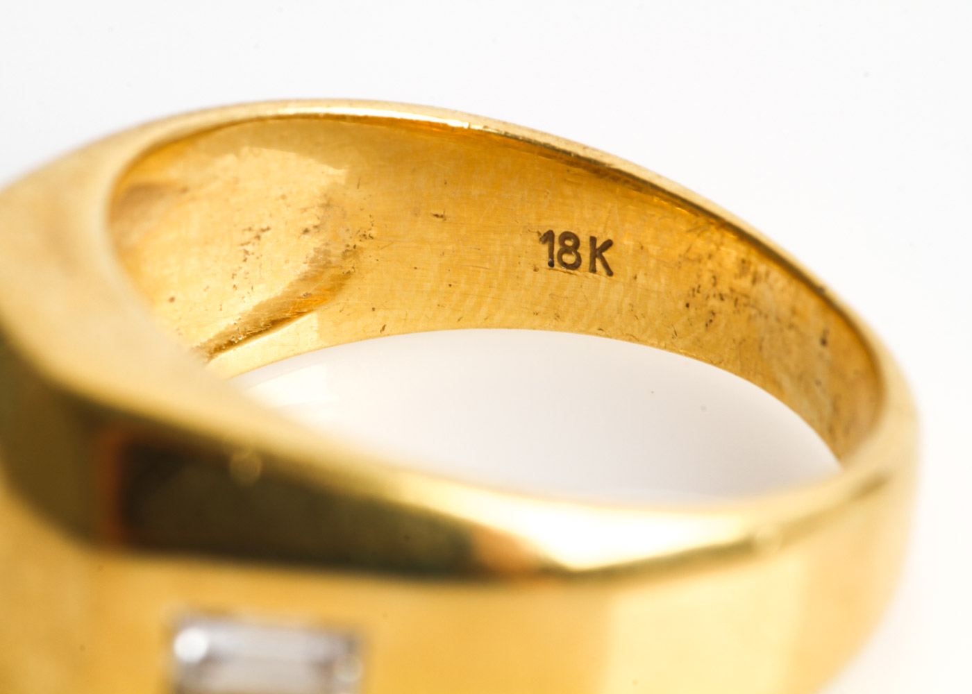 18K Yellow Gold and 1.00 CTW Flush Set Diamond Flat Top Ring