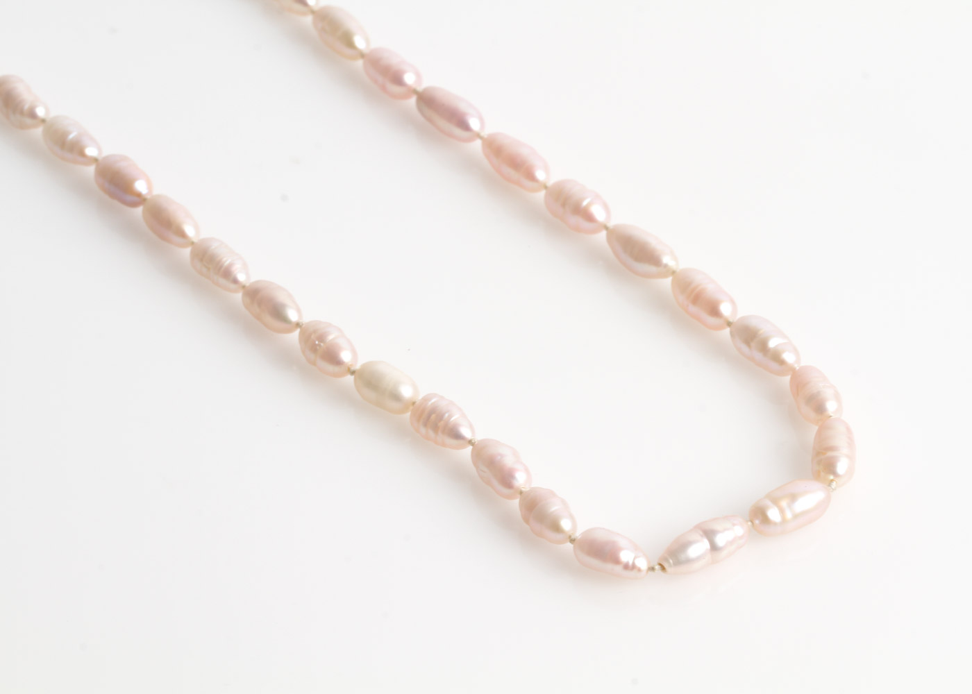 14K White Gold and Cultured Pink Freshwater Pearl Necklace
