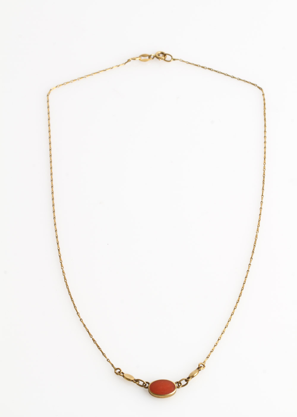 18K Yellow Gold and Coral Pendant Necklace