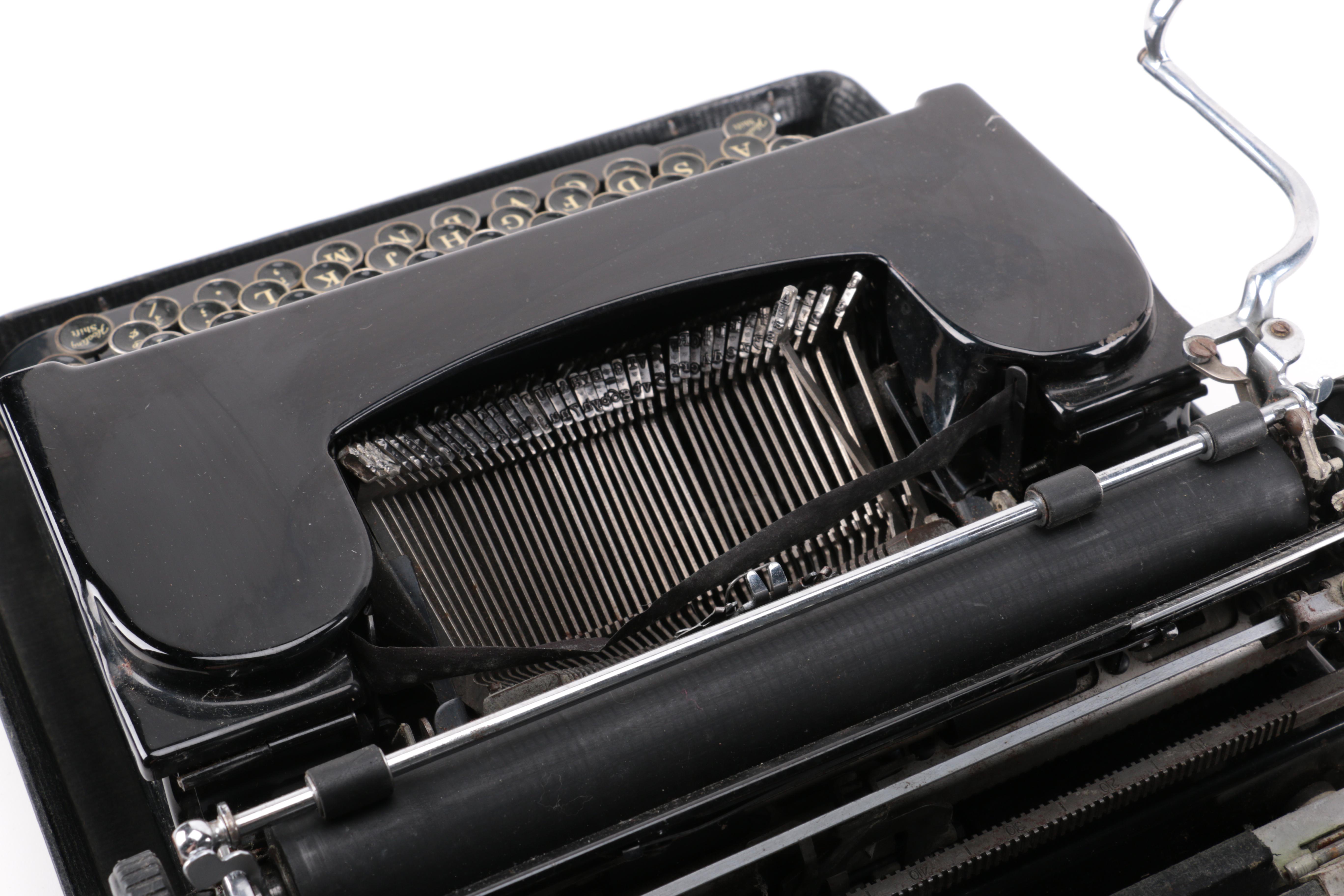 Vintage 1939 Corona Silent Typewriter