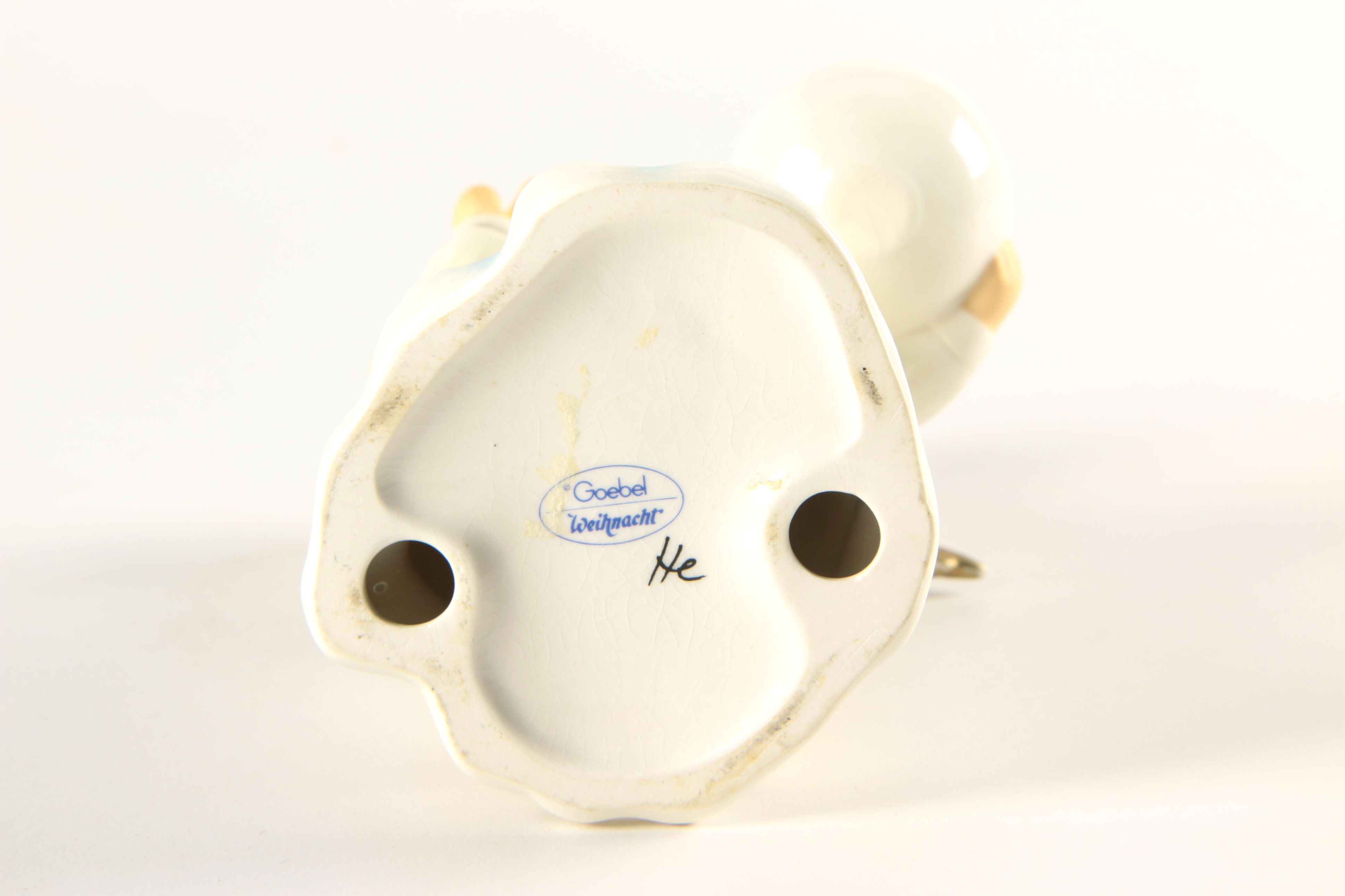 Goebel "Weihnacht Nativity" Angel Figurine