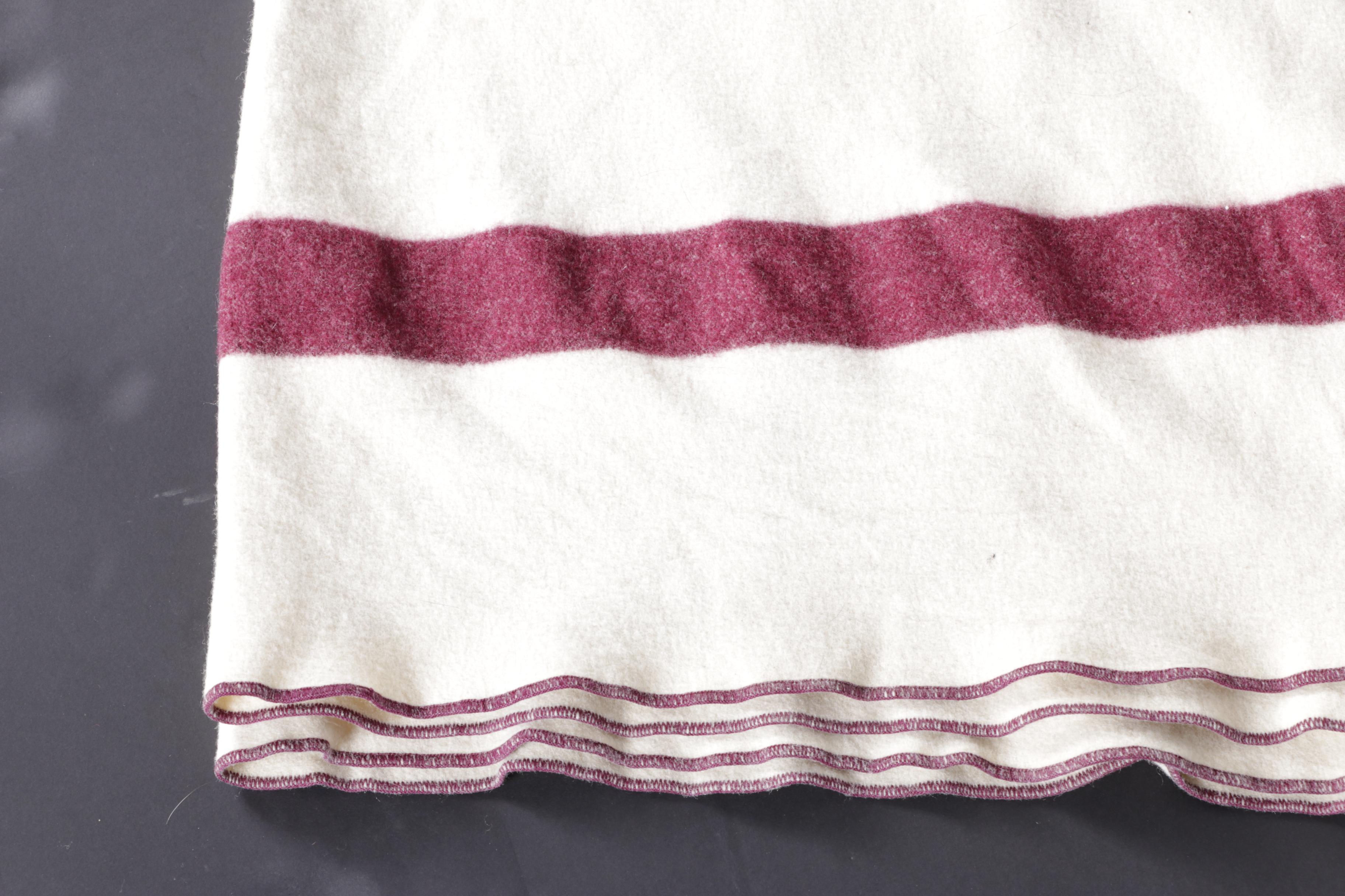 1944 M.D. U.S. Army Medical Blanket