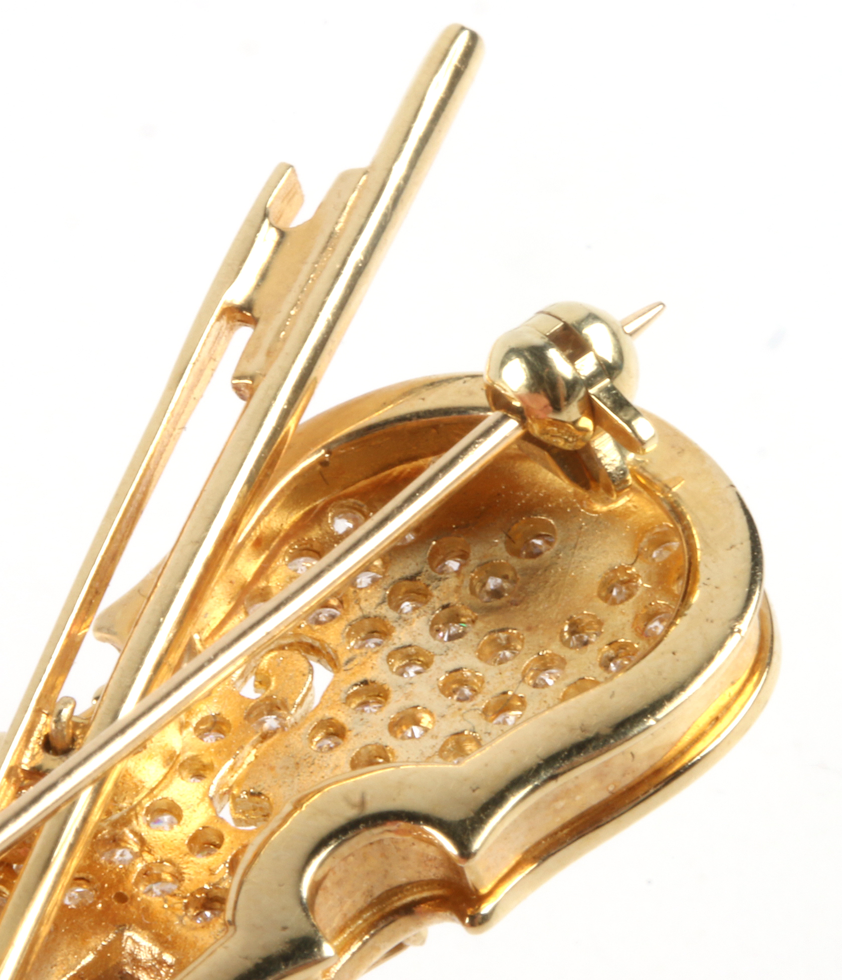 Diamond and 18K Yellow Gold Violin Brooch