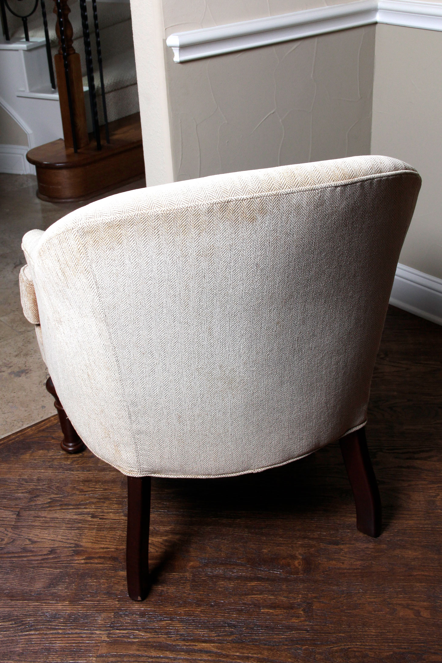 Hekman Woodmark Howard Miller Company Arm Chair